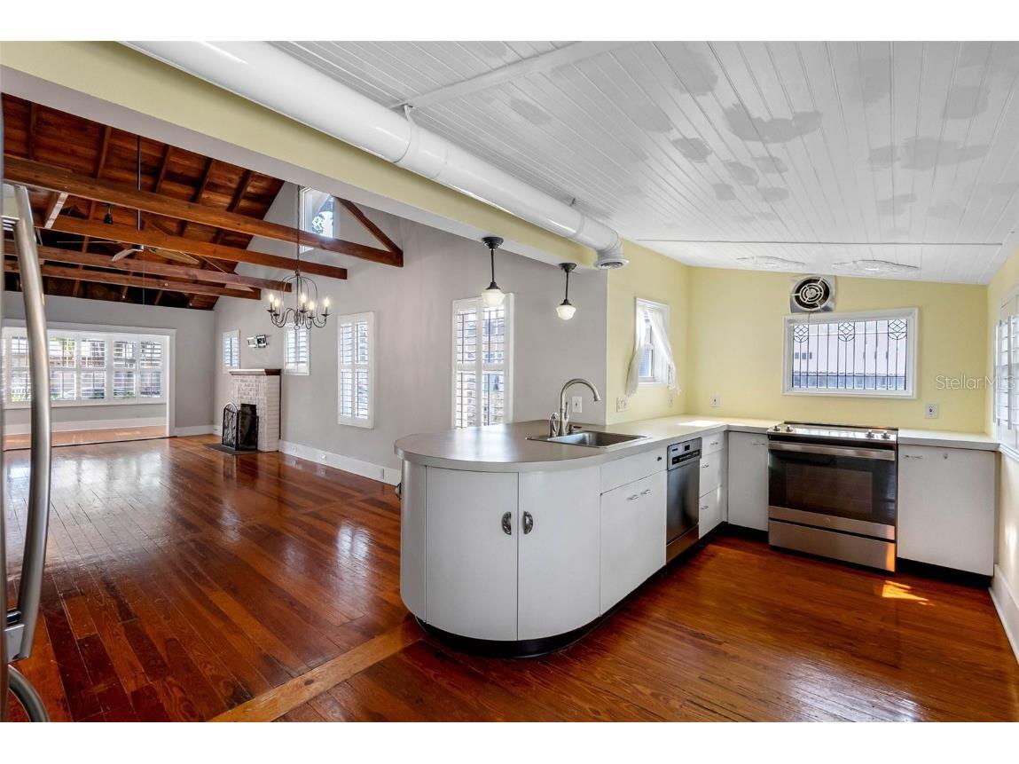 326 Wildwood Way Belleair FL 33756 TB8450916 image8