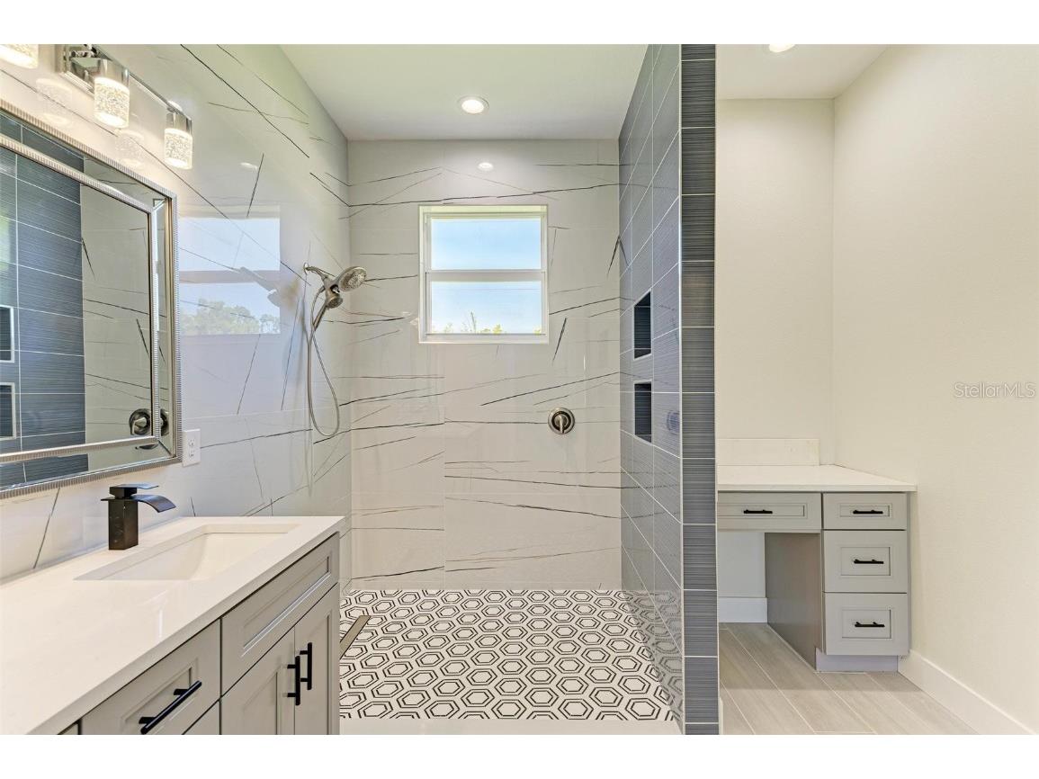 3260 Abbotsford Street North Port FL 34287 A4674812 image40