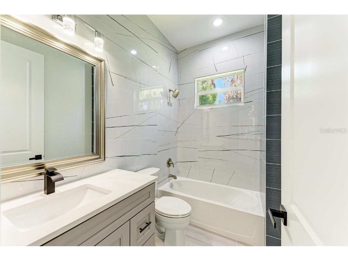 3260 Abbotsford Street North Port FL 34287 A4674812 image46