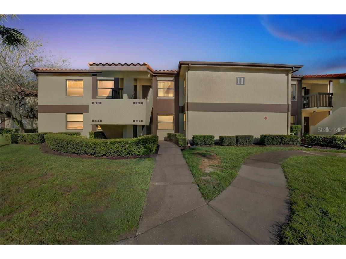 3260 Candle Ridge Drive #202 Orlando FL 32822 O6107989 image1