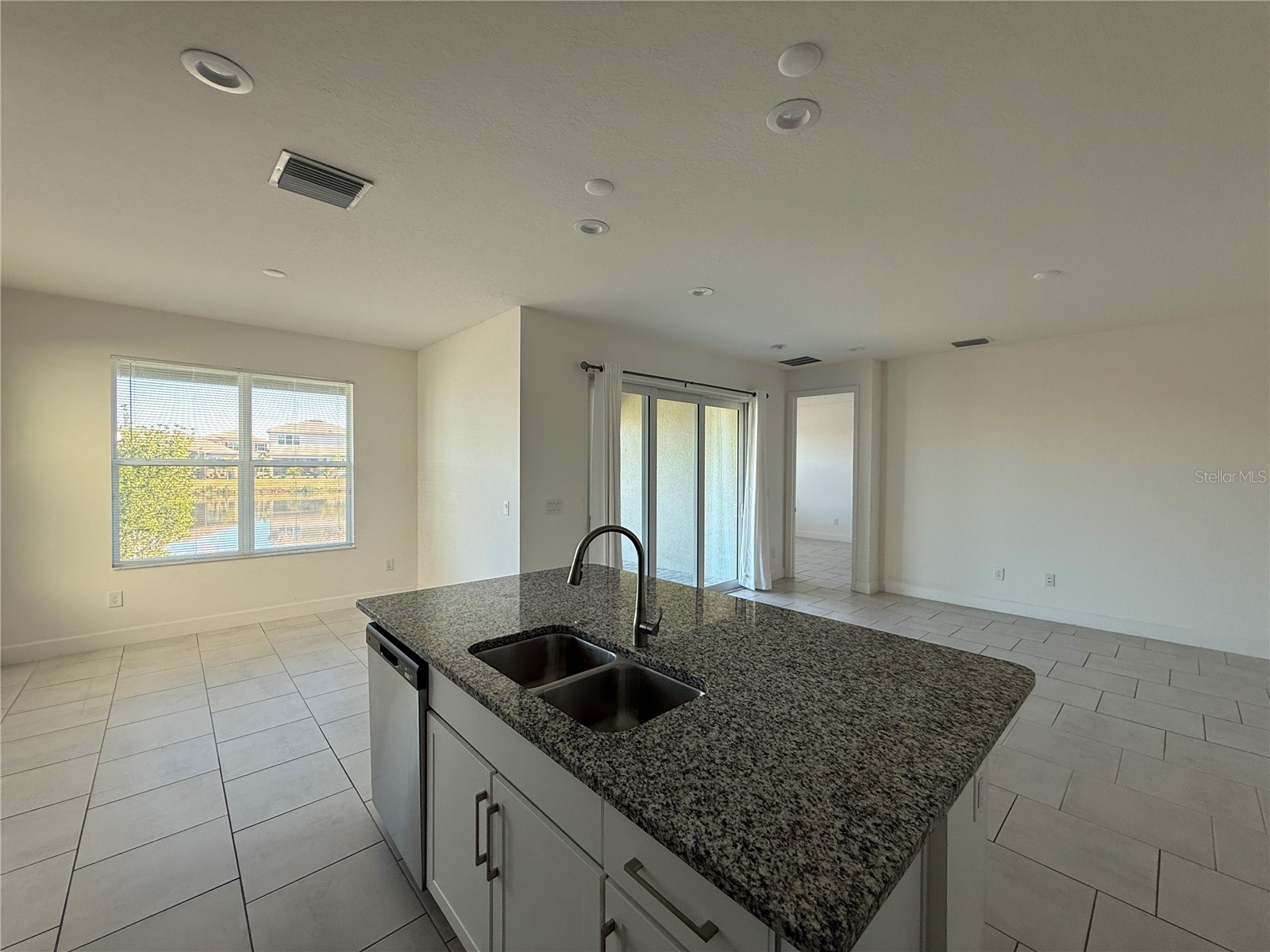 3260 Great Banyan Way Wesley Chapel FL 33543 A4678748 image8