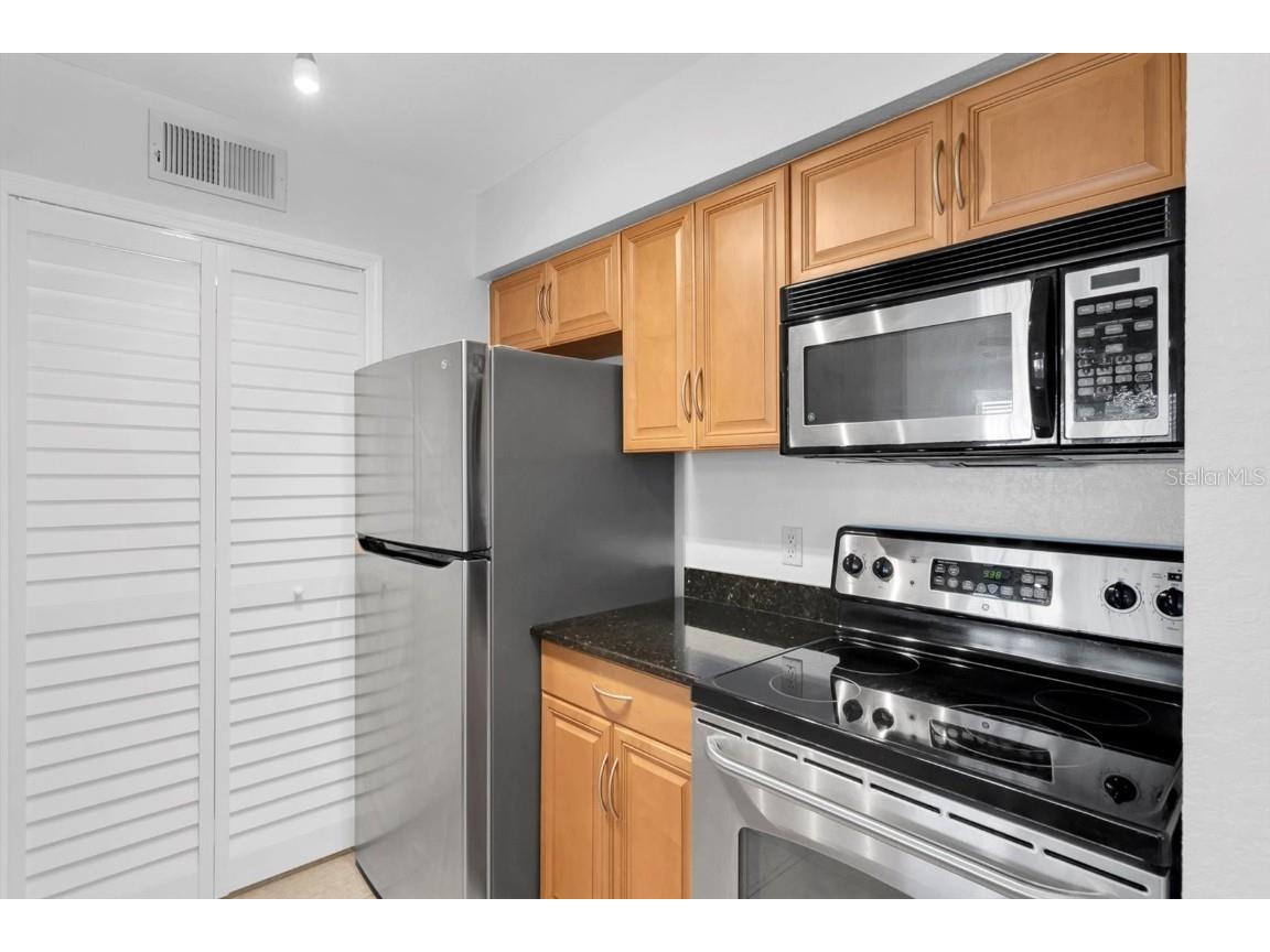 3260 Haviland Court #102 Palm Harbor FL 34684 TB8449705 image13