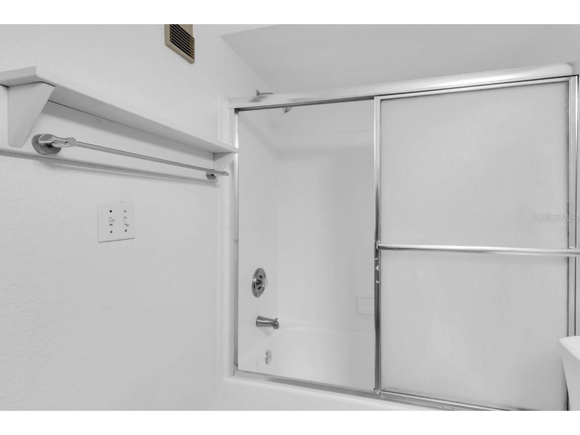 3260 Haviland Court #102 Palm Harbor FL 34684 TB8449705 image18