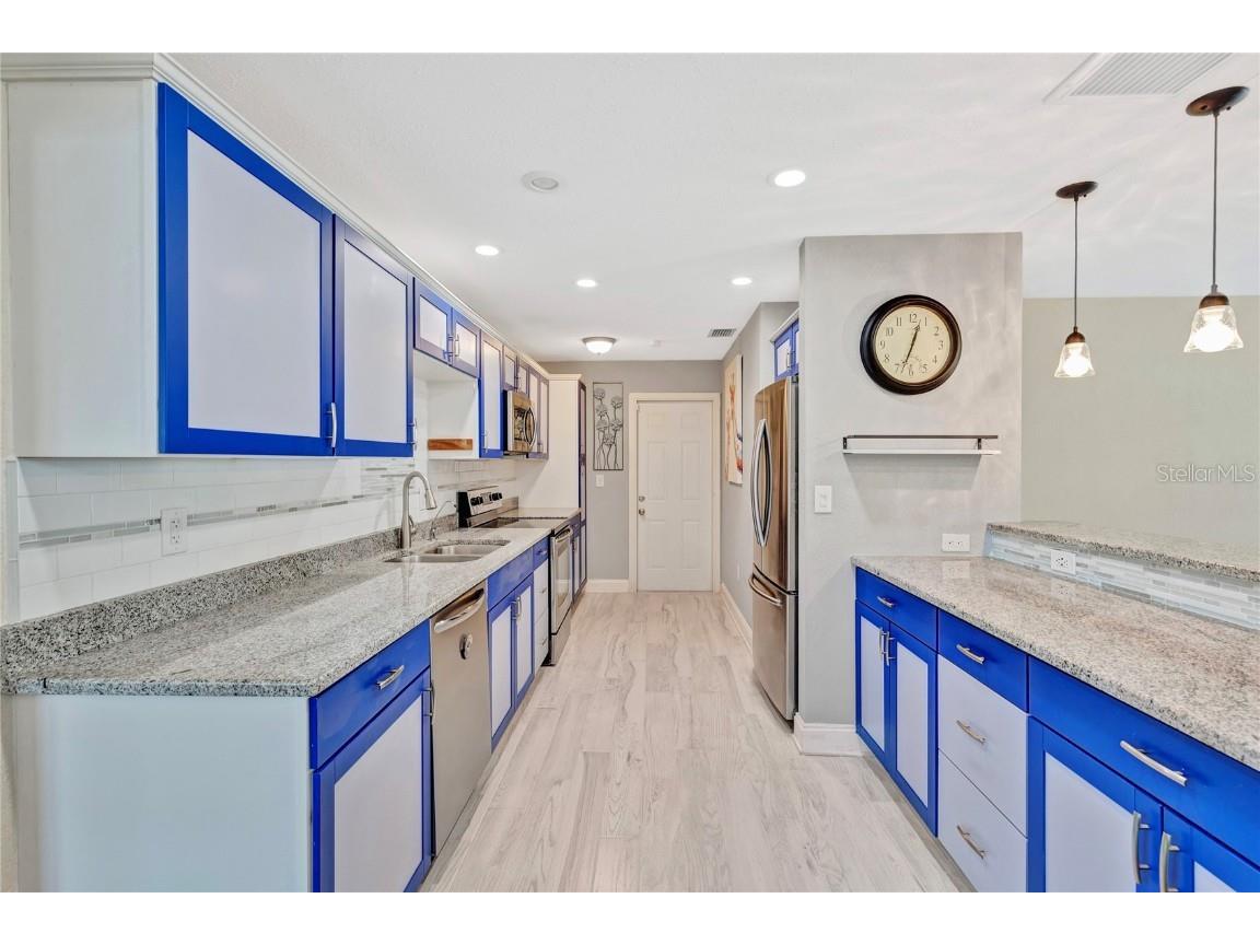 3260 Parkway Place Palm Harbor FL 34684 TB8438213 image10