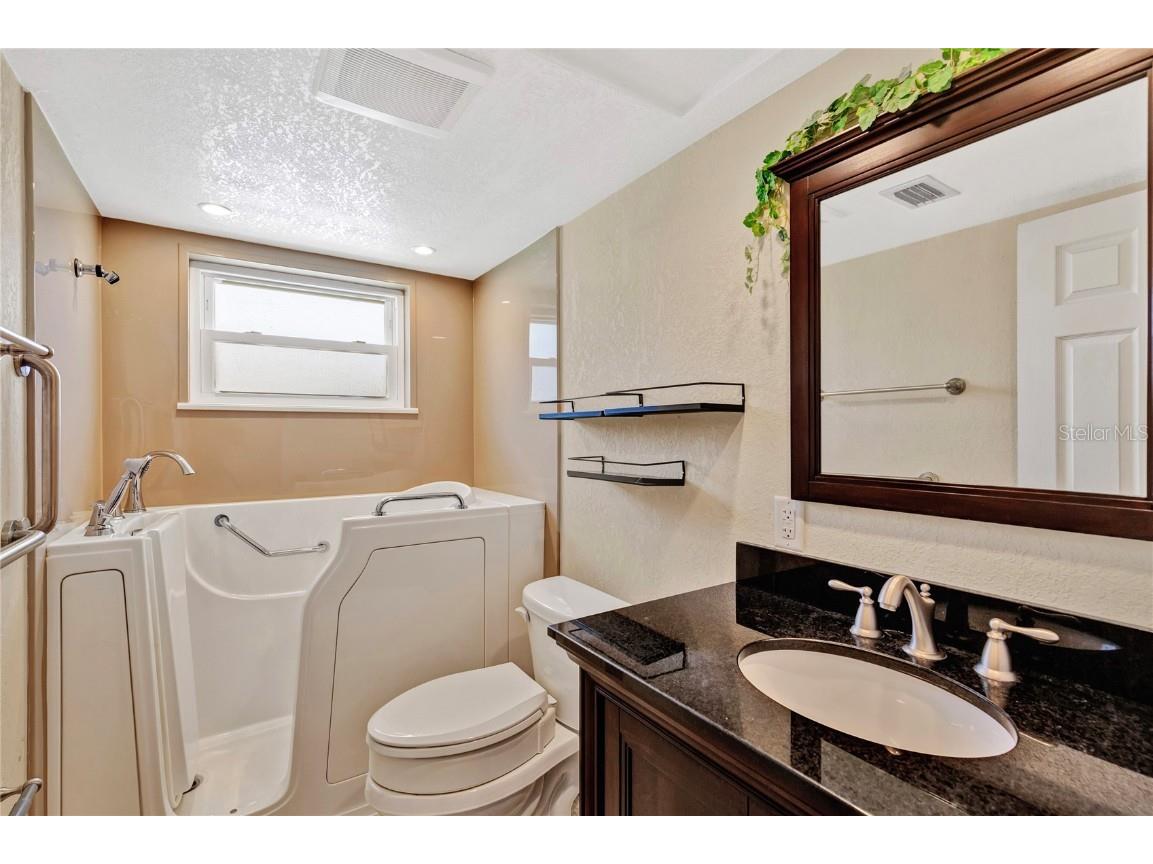 3260 Parkway Place Palm Harbor FL 34684 TB8438213 image19