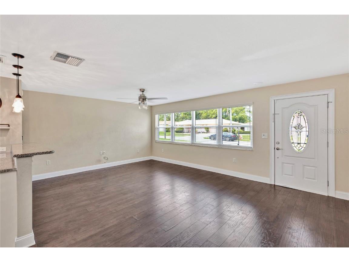 3260 Parkway Place Palm Harbor FL 34684 TB8438213 image9