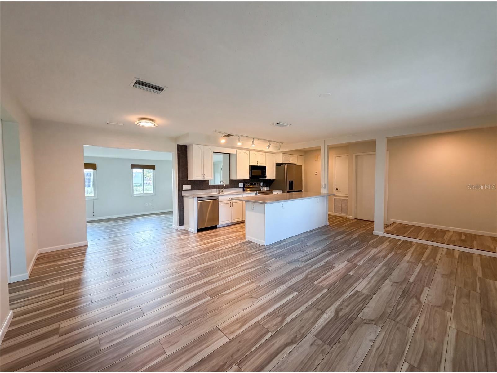 3260 Pinetree Street Port Charlotte FL 33952 O6411750 image2
