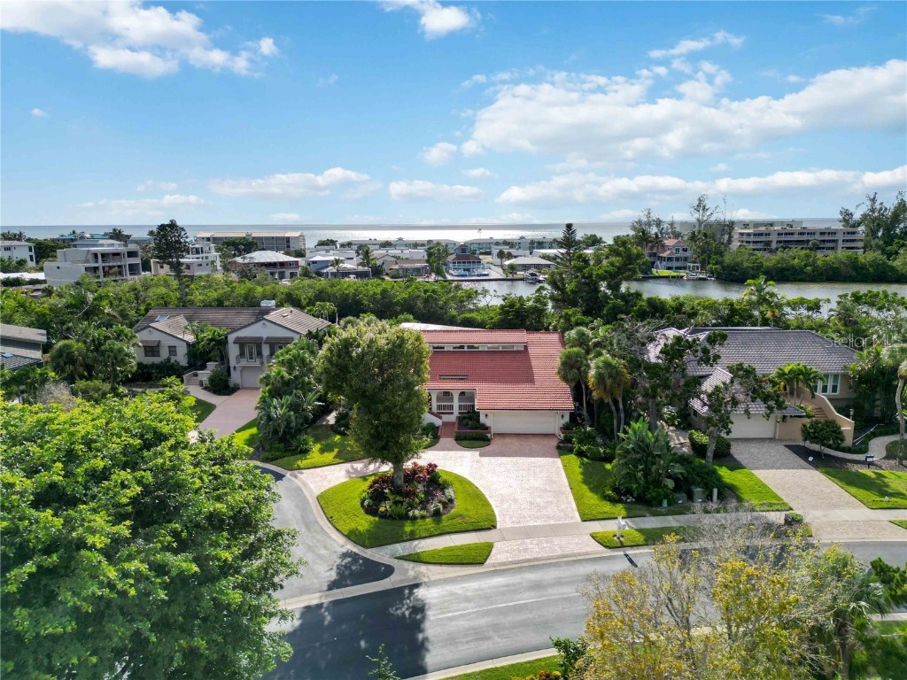 3261 Bayou Sound Longboat Key FL 34228 - CRANES BAYOU A4667163 image1