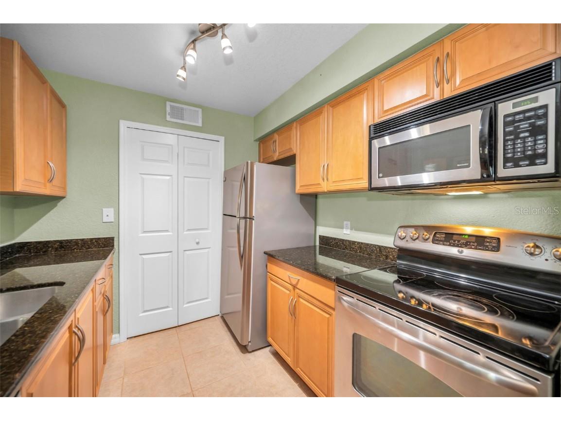 3261 Haviland Court #203 Palm Harbor FL 34684 W7881806 image15