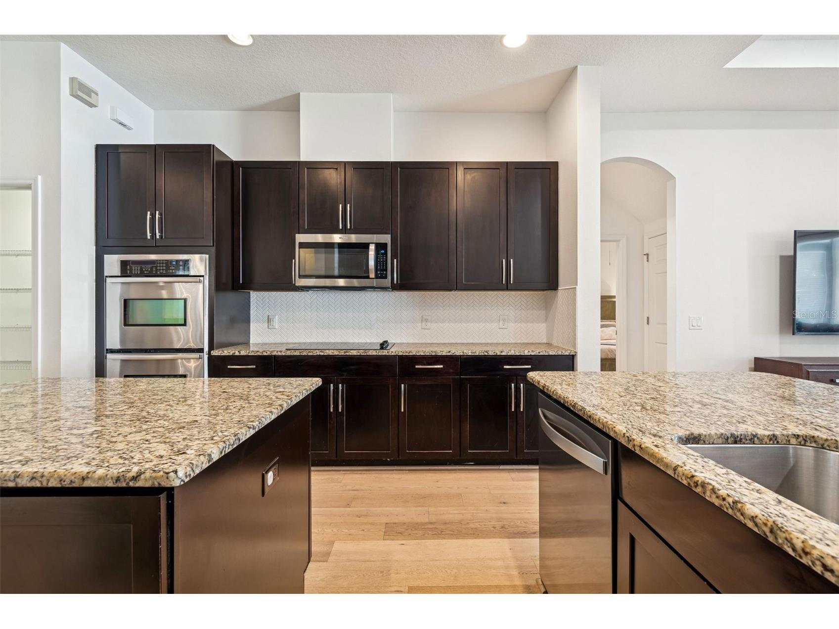 32613 Summerglade Drive Wesley Chapel FL 33545 TB8476423 image20