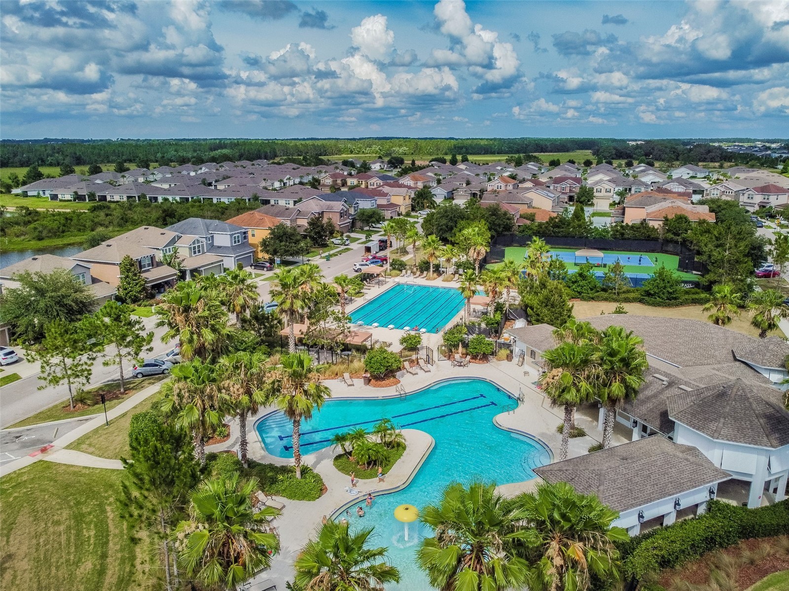 32613 Summerglade Drive Wesley Chapel FL 33545 TB8476423 image58