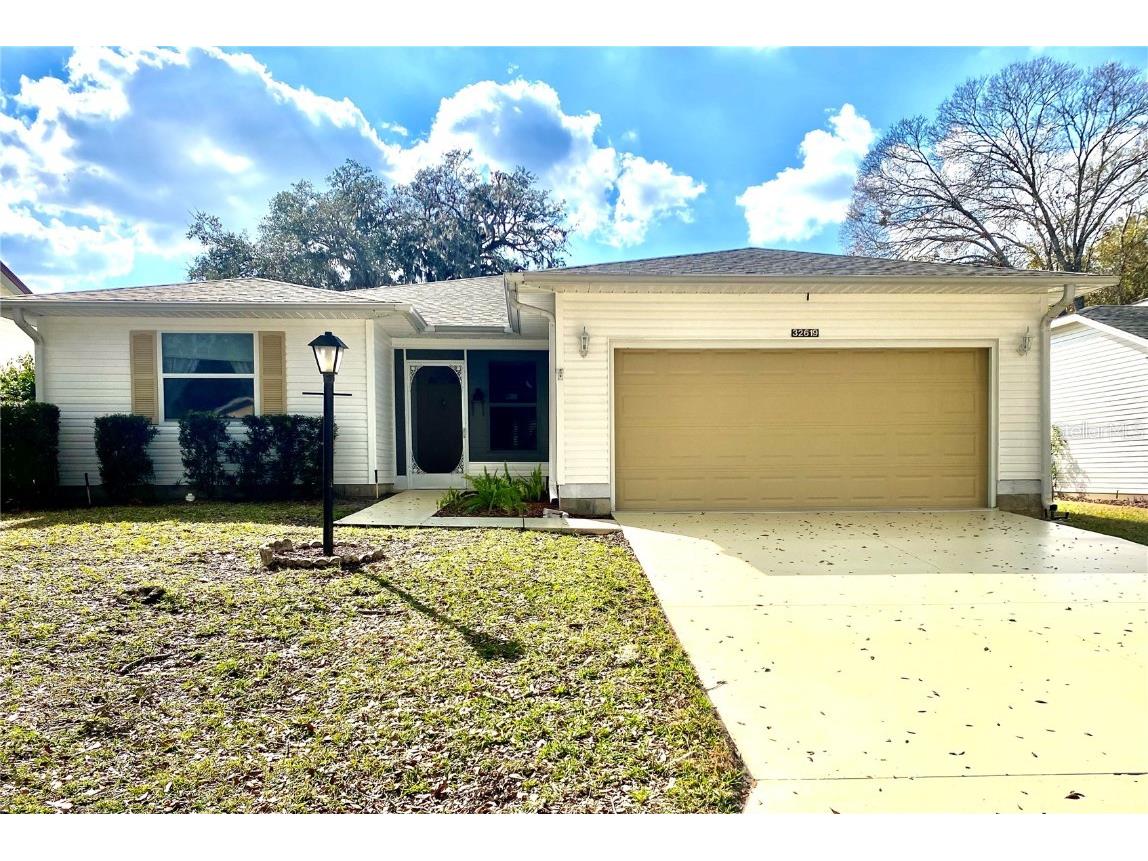 32619 Oak Park Drive Leesburg FL 34748 G5090228 image1