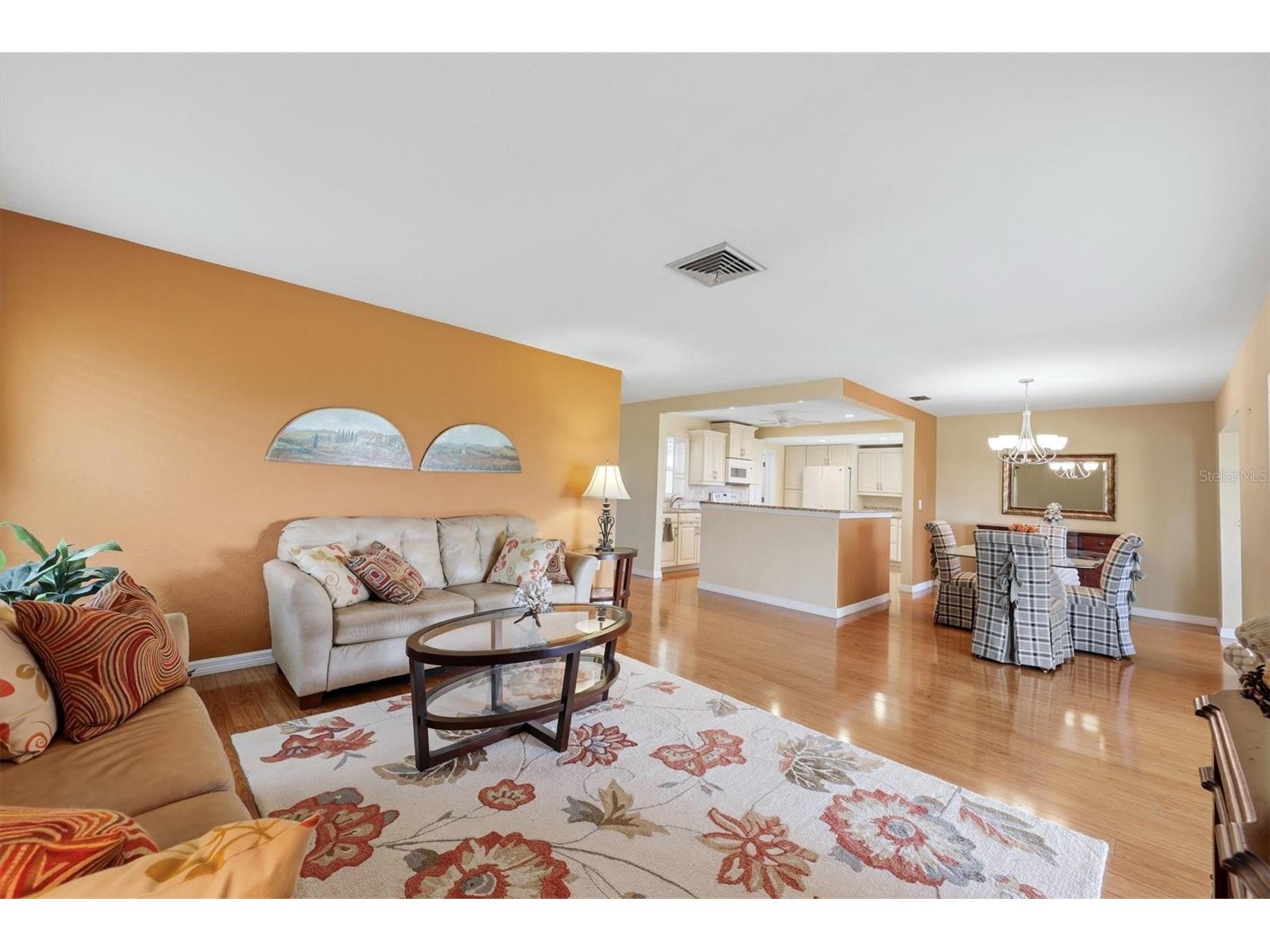 3262 Brockton Lane #608 Sarasota FL 34239 A4696157 image11