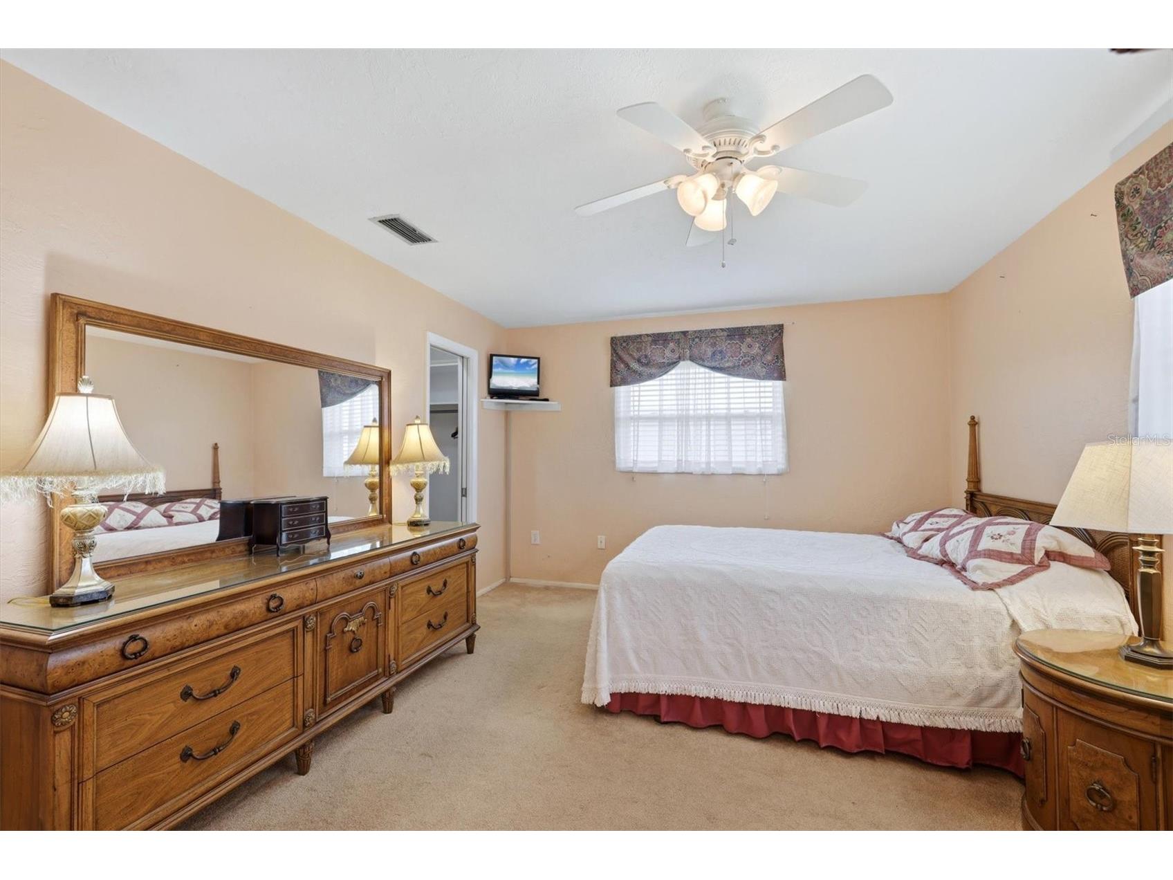 3262 Brockton Lane #608 Sarasota FL 34239 A4696157 image20