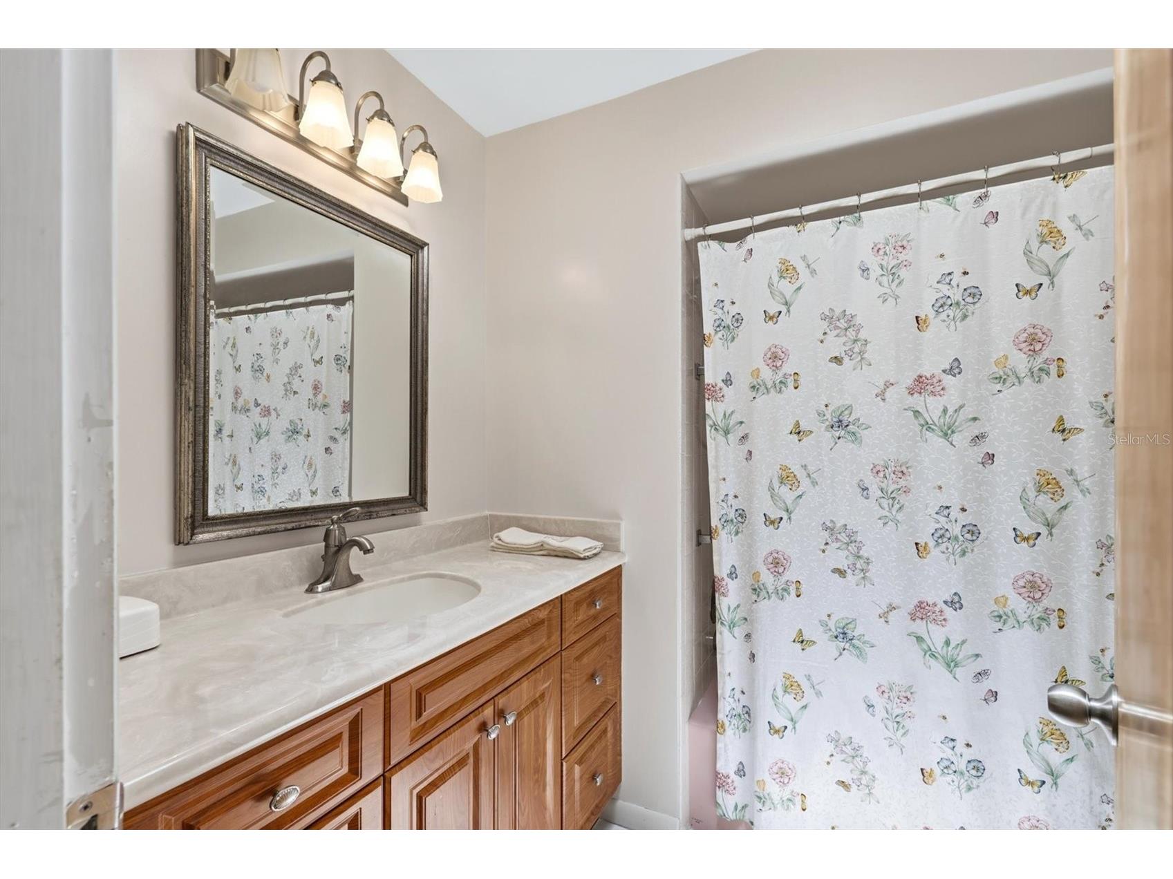 3262 Brockton Lane #608 Sarasota FL 34239 A4696157 image23