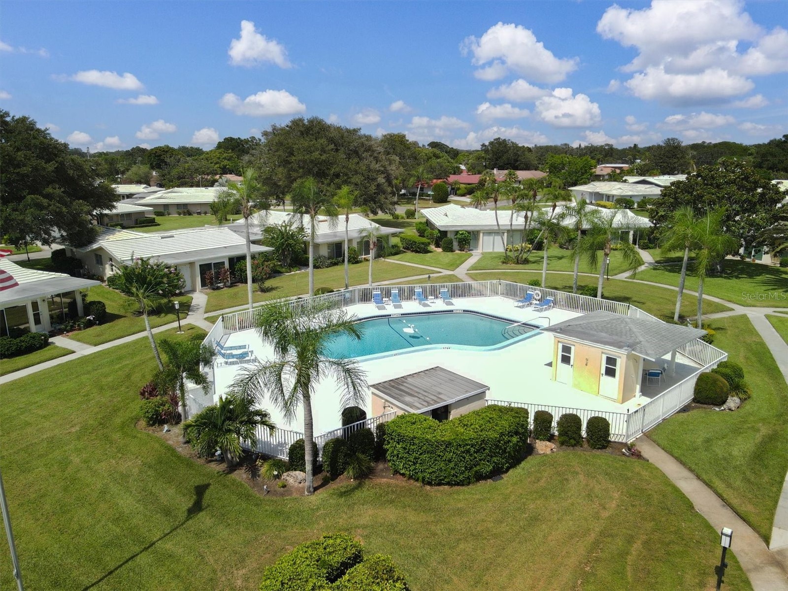 3262 Brockton Lane #608 Sarasota FL 34239 A4696157 image31