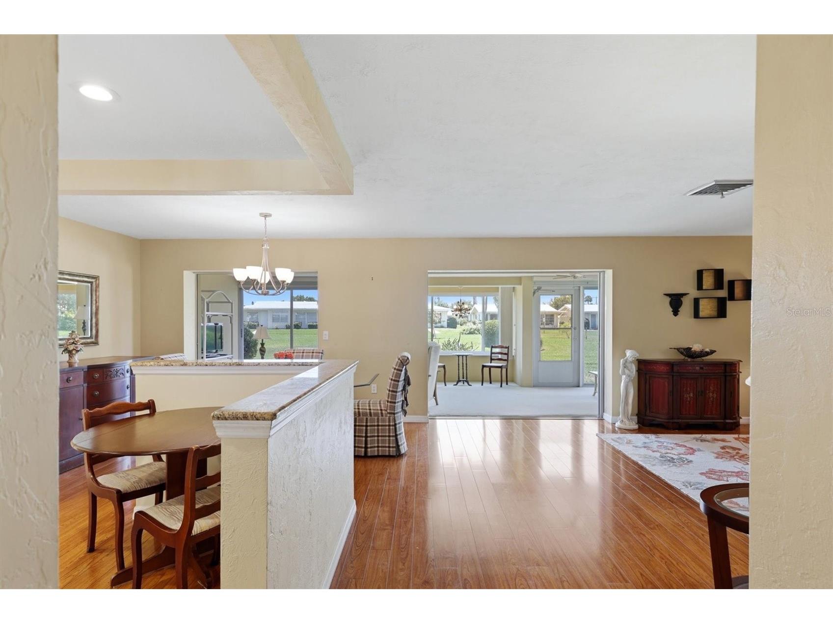 3262 Brockton Lane #608 Sarasota FL 34239 A4696157 image7