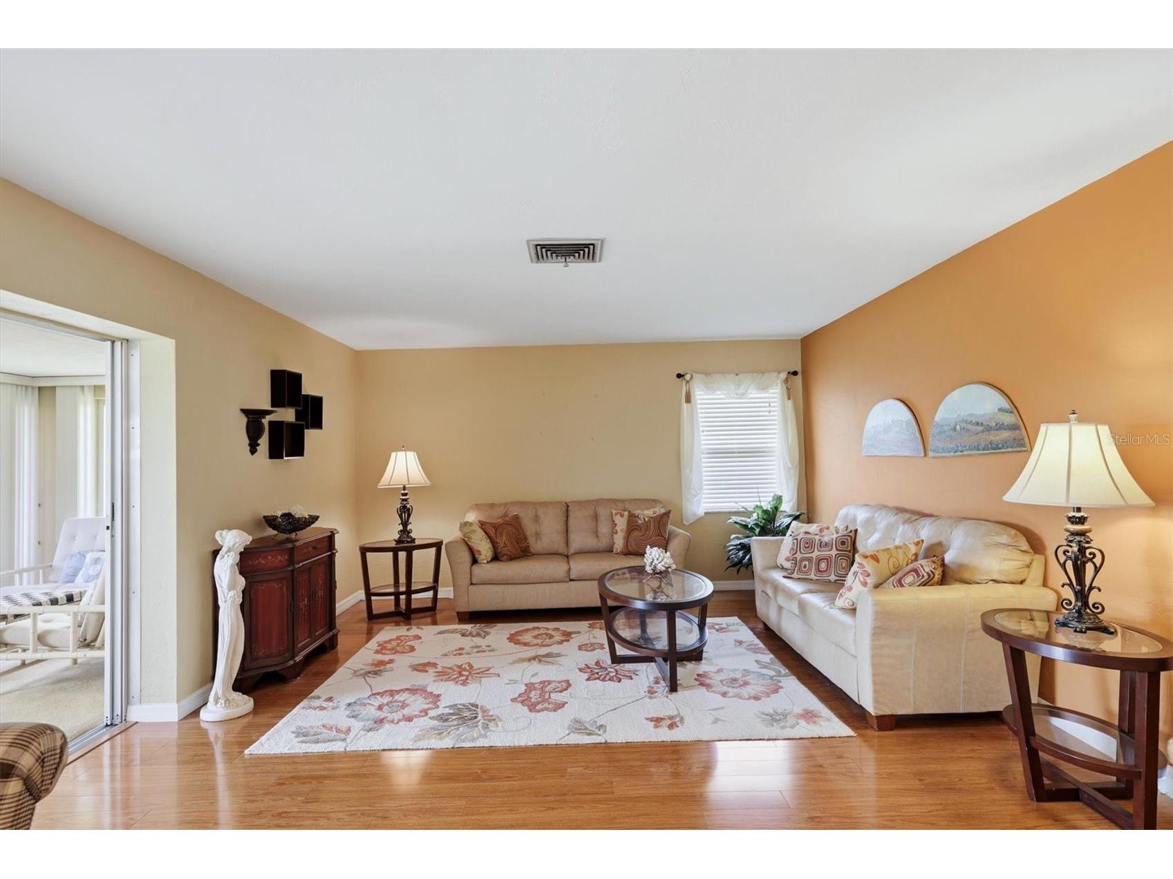 3262 Brockton Lane #608 Sarasota FL 34239 A4696157 image9