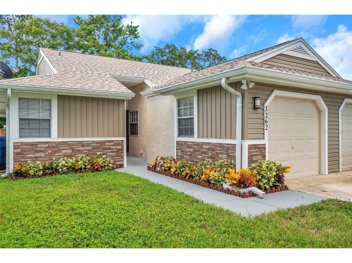 3262 Cloverplace Drive Palm Harbor FL 34684 A4624178 image1
