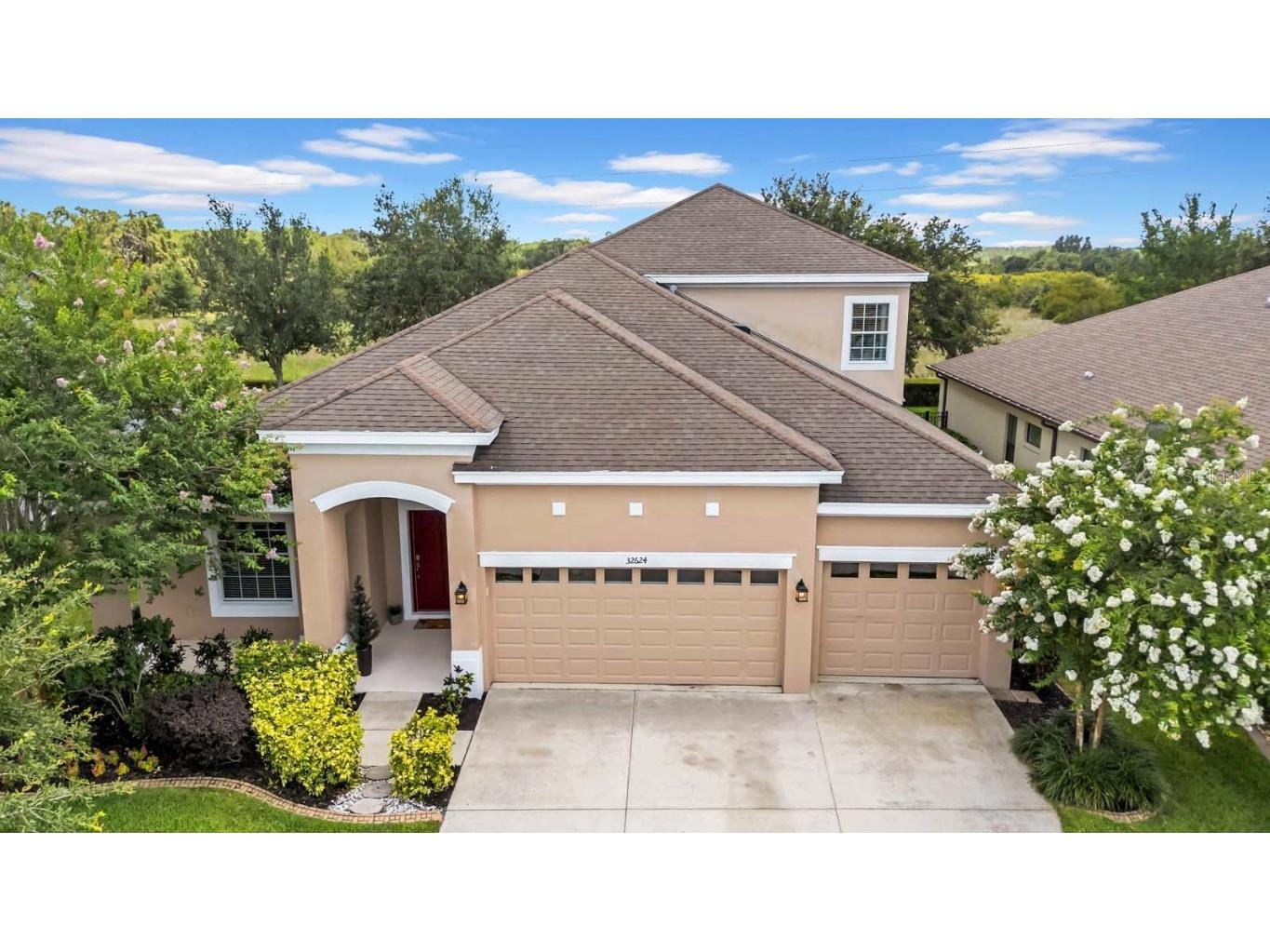 32624 Summerglade Drive Wesley Chapel FL 33545 TB8395789 image1