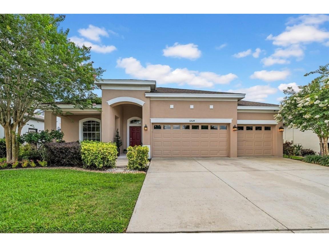 32624 Summerglade Drive Wesley Chapel FL 33545 TB8395789 image2