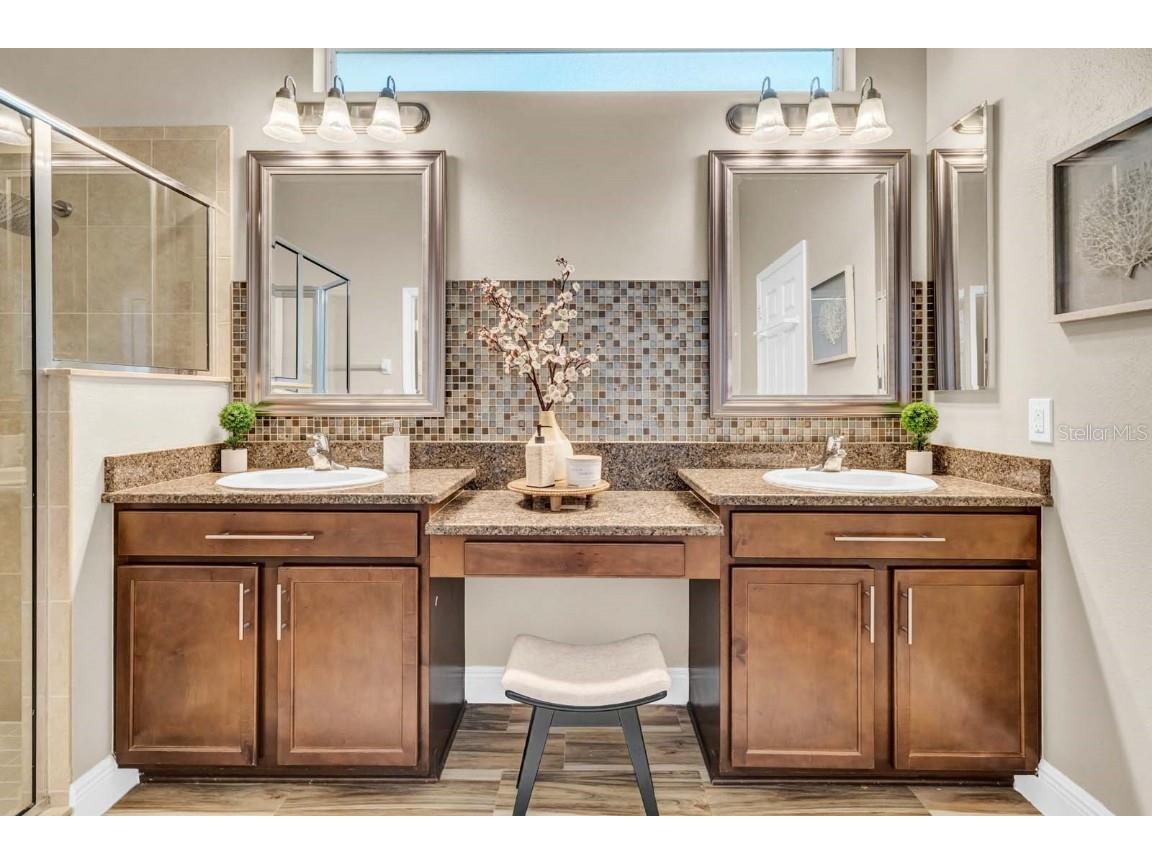 32624 Summerglade Drive Wesley Chapel FL 33545 TB8395789 image24