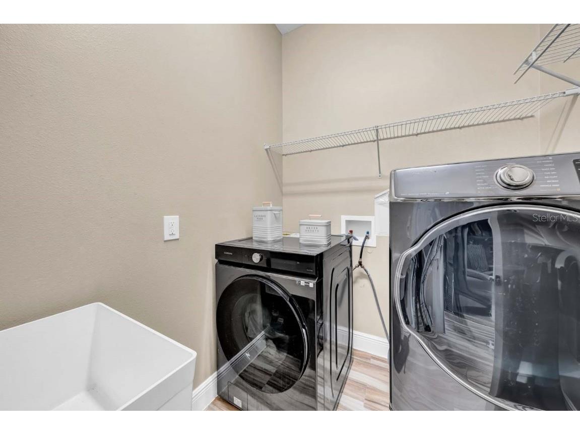 32624 Summerglade Drive Wesley Chapel FL 33545 TB8395789 image32