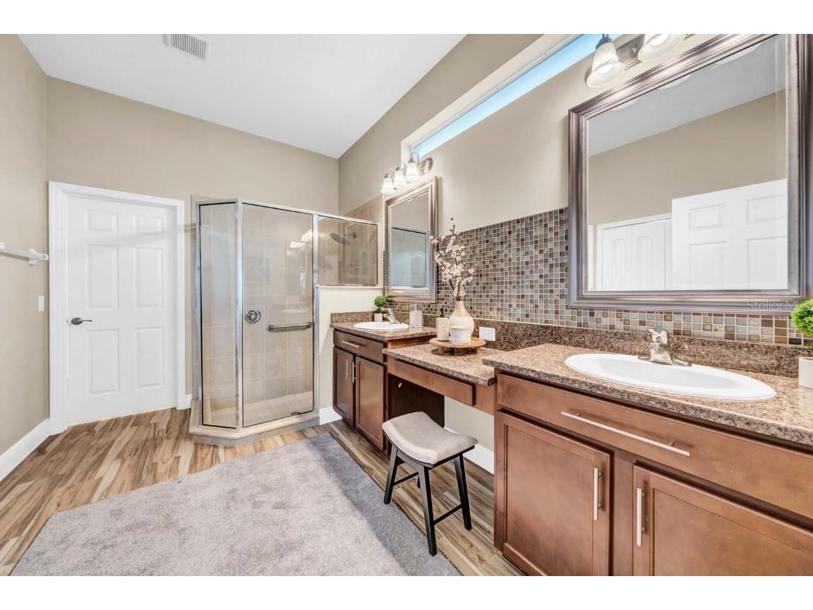 32624 Summerglade Drive Wesley Chapel FL 33545 TB8395789 image7