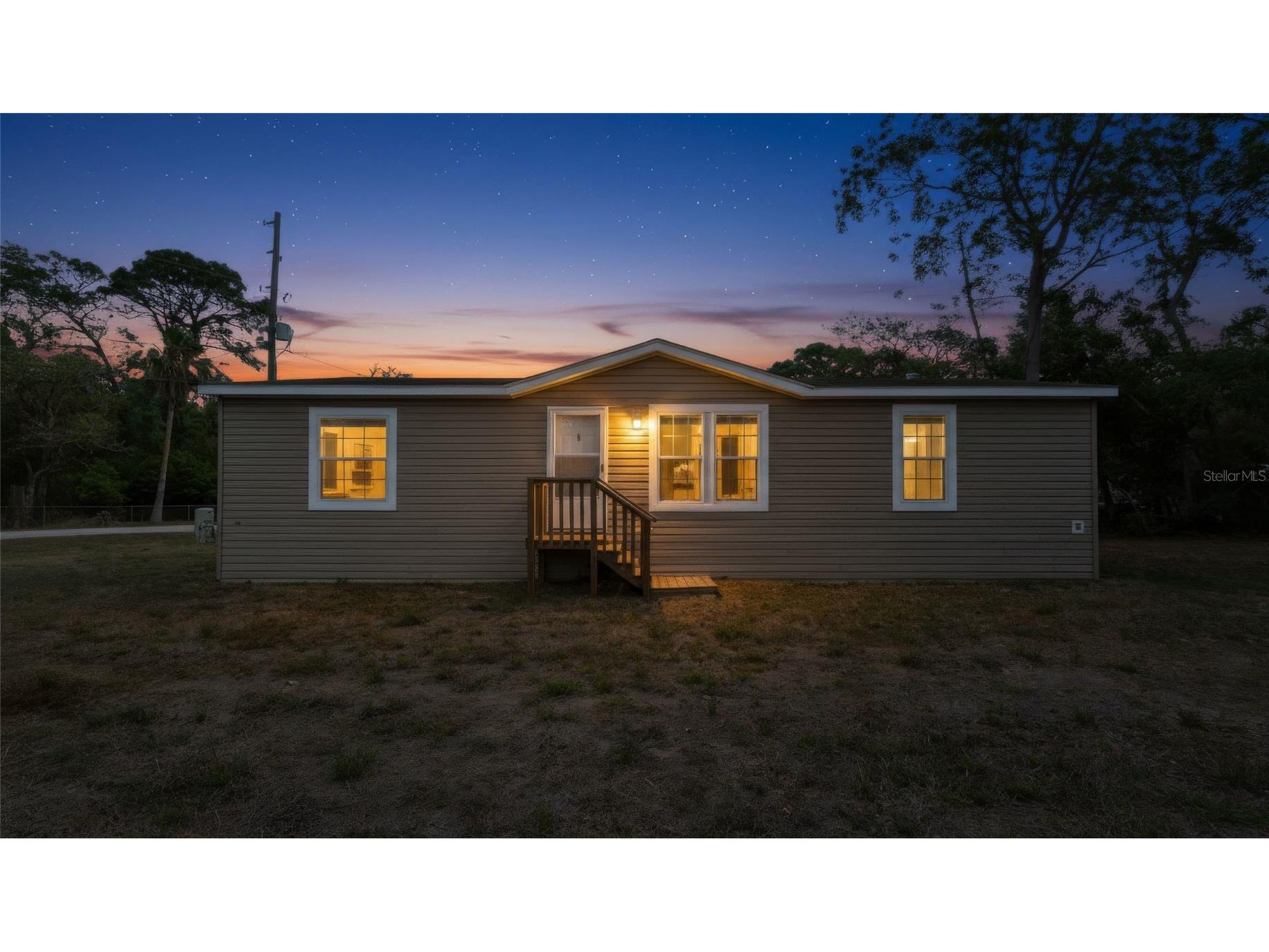 3264 Stephens Boulevard Spring Hill FL 34606 W7885426 image1
