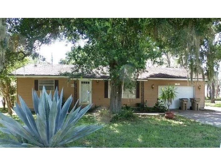 32641 Lake Eustis Drive Tavares FL 32778 G5074291 image1