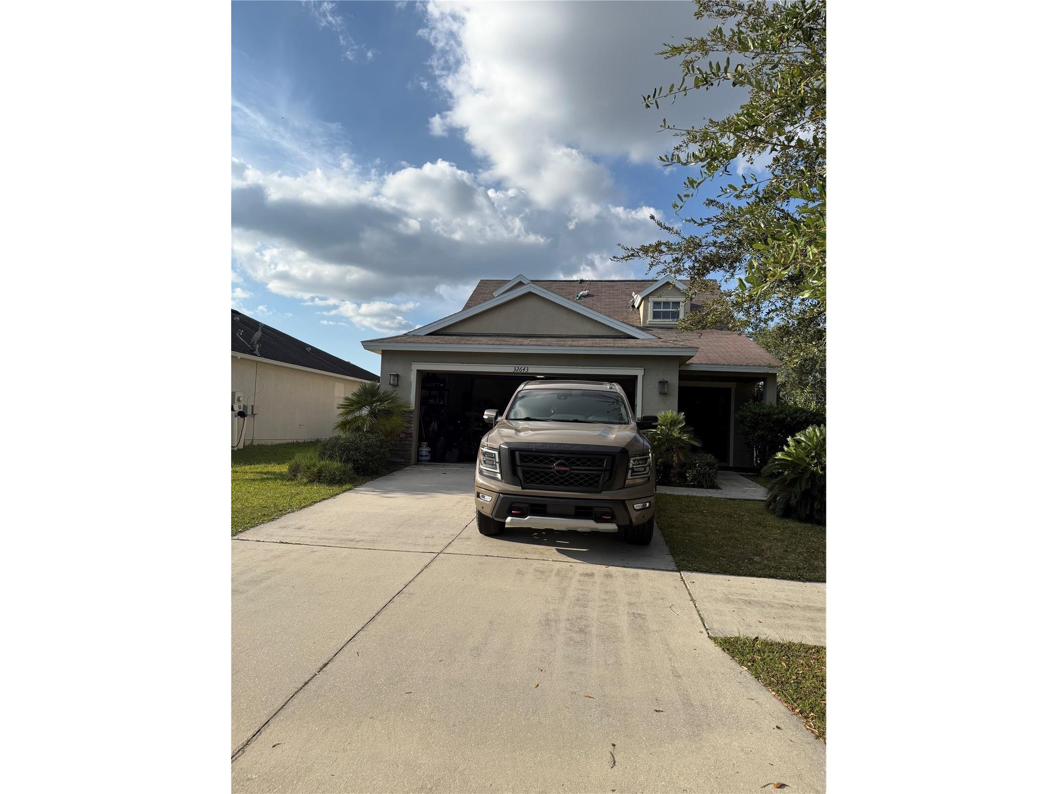 32643 Coldwater Creek Loop Wesley Chapel FL 33545 S5143583 image1