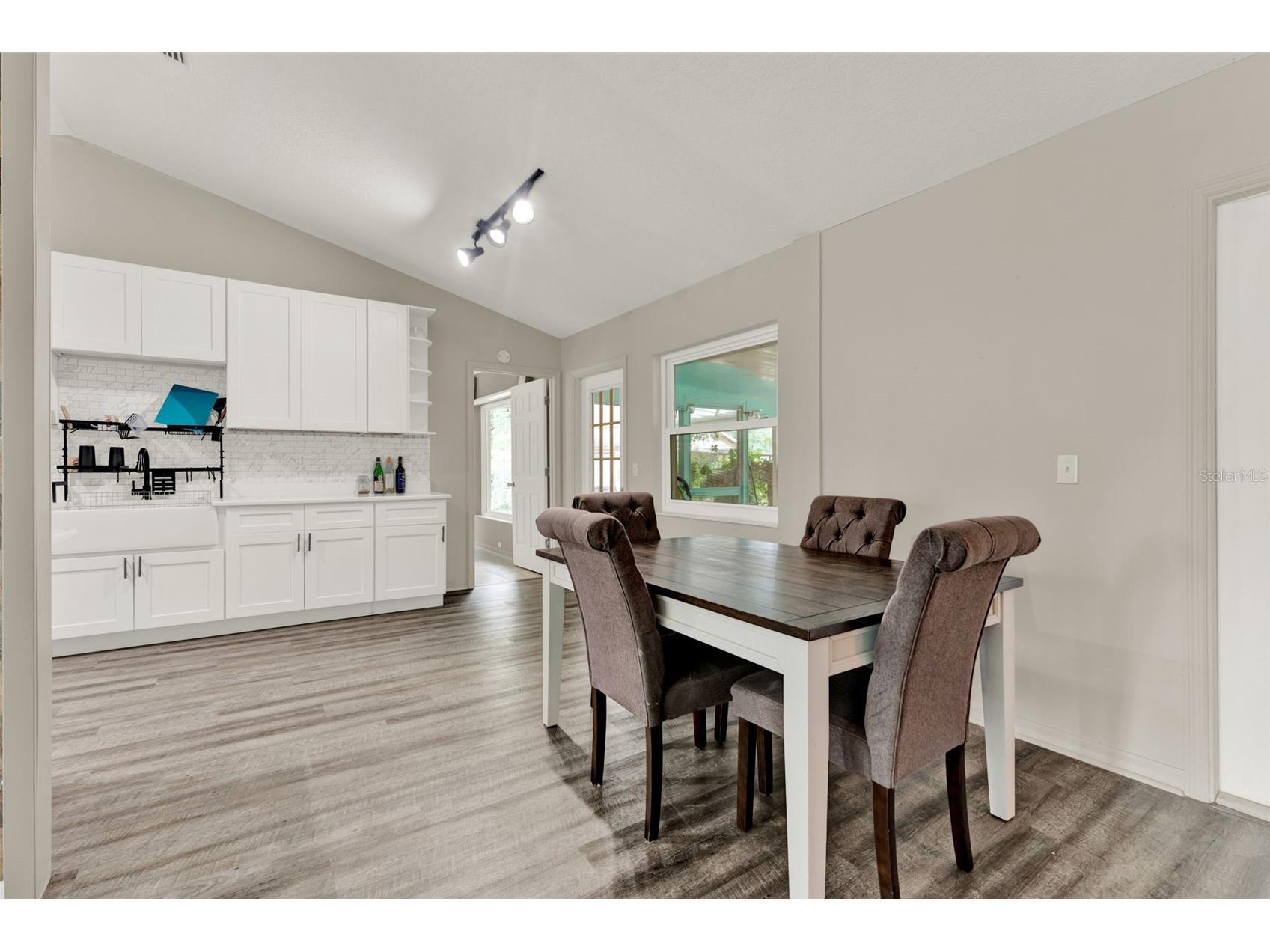 32645 Red Oak Drive Eustis FL 32736 O6343087 image4