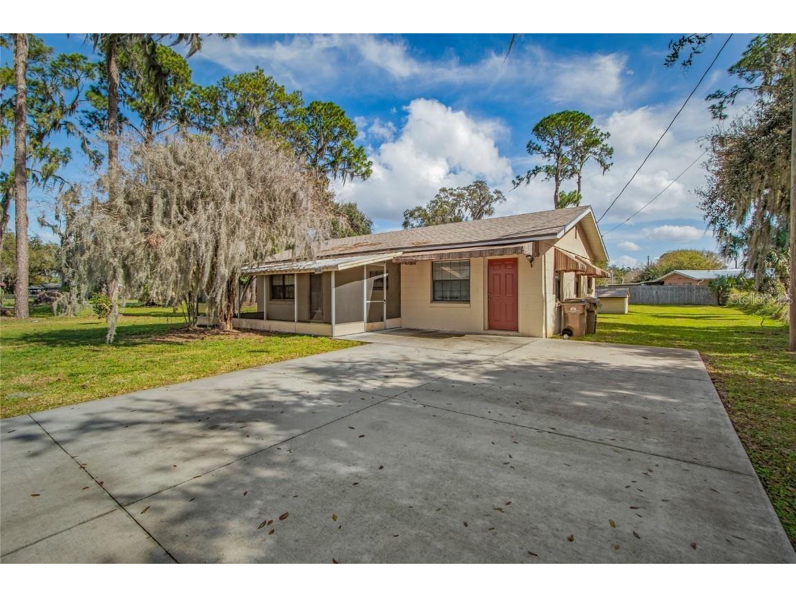 32646 Lake Eustis Drive Tavares FL 32778 G5065225 image1