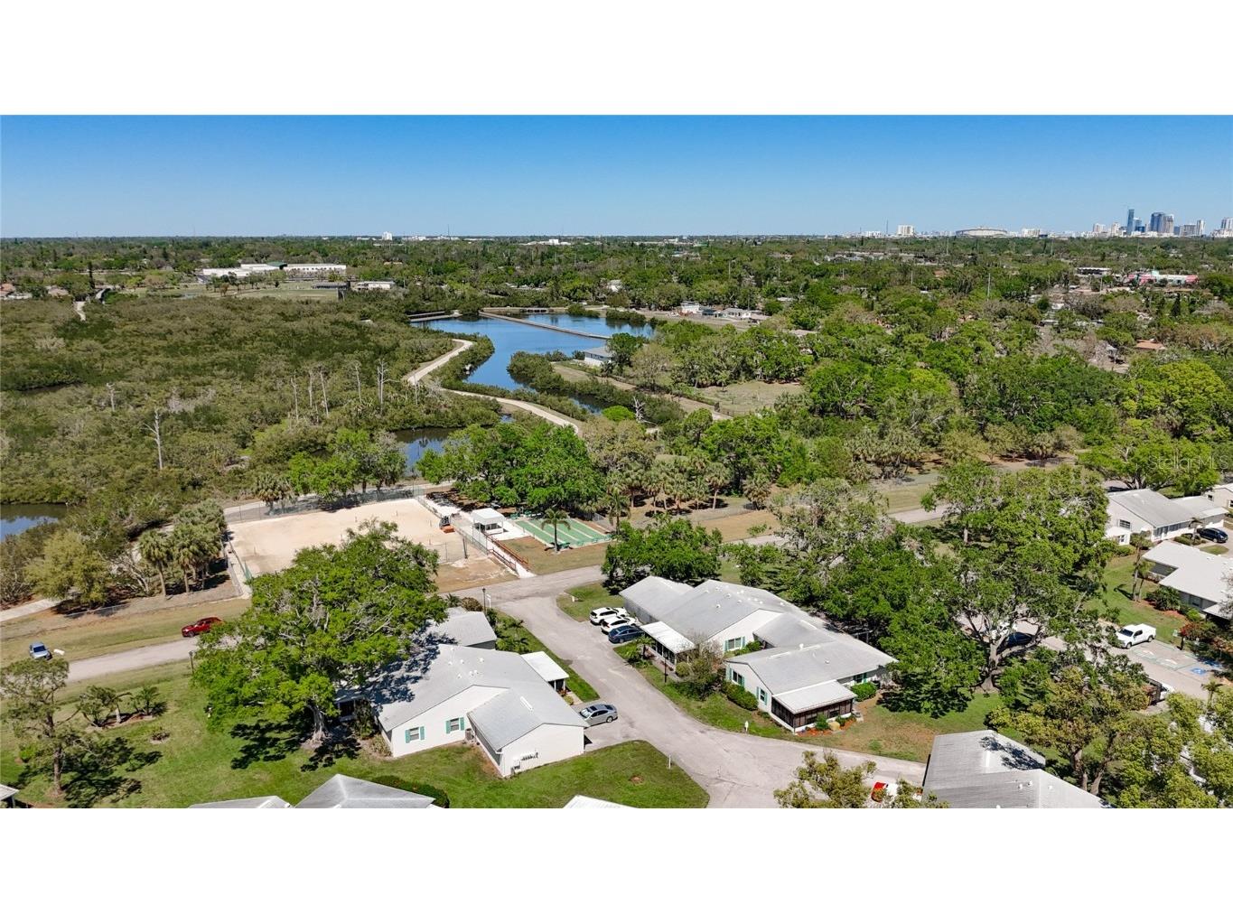 3265 40th Way S #E Saint Petersburg FL 33711 TB8403790 image28