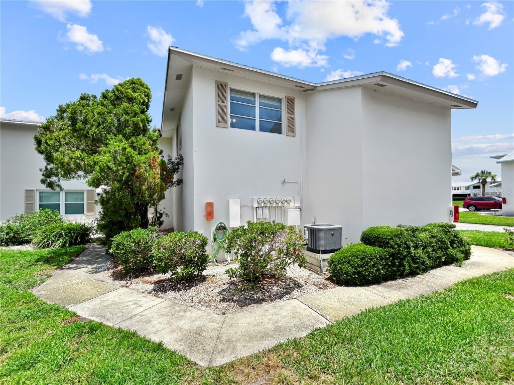 3265 40th Way S #E Saint Petersburg FL 33711 TB8403790 image3
