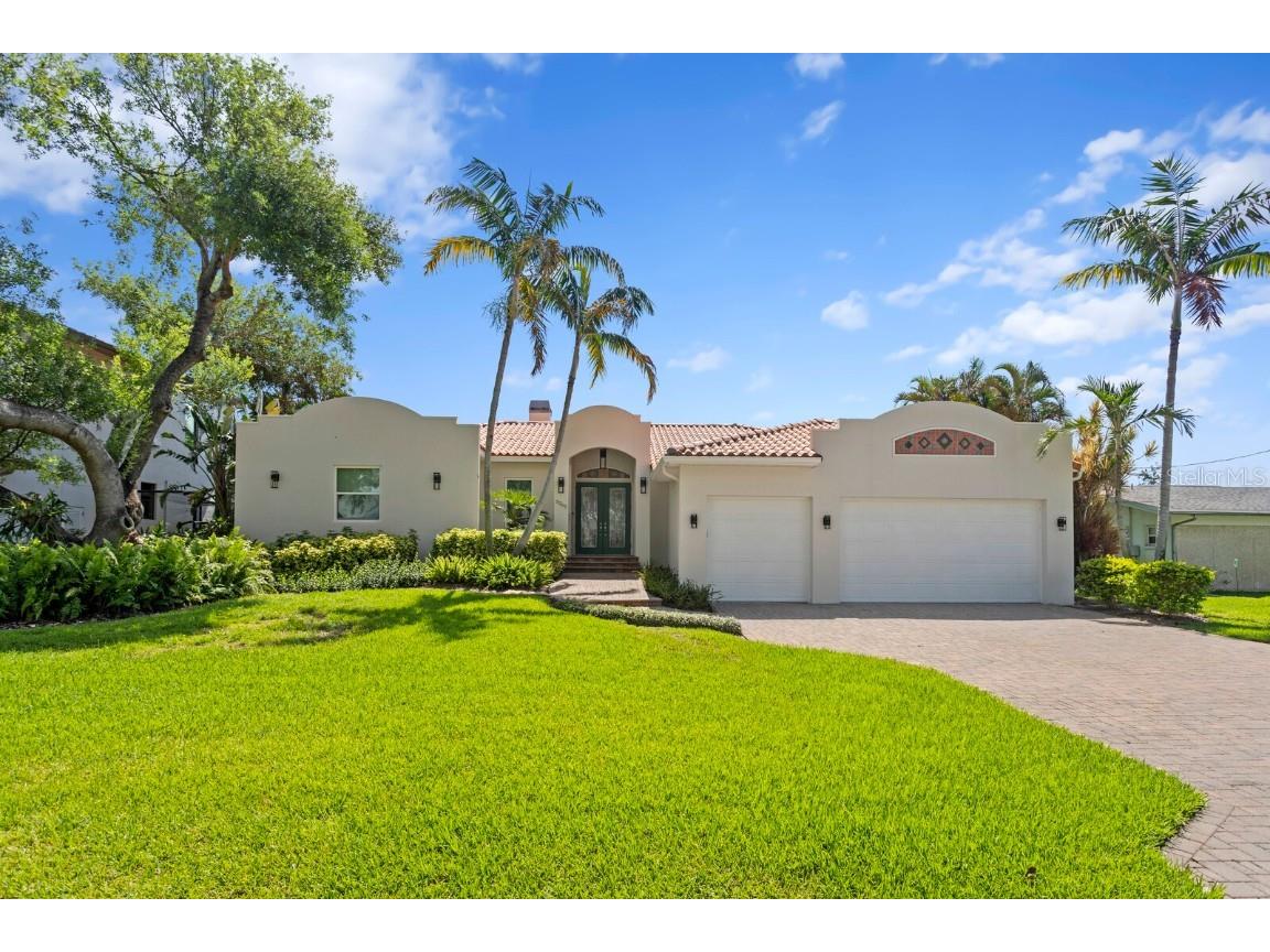 3265 Maple Street NE Saint Petersburg FL 33704 - PLACIDO BAYOU TB8408873 image1