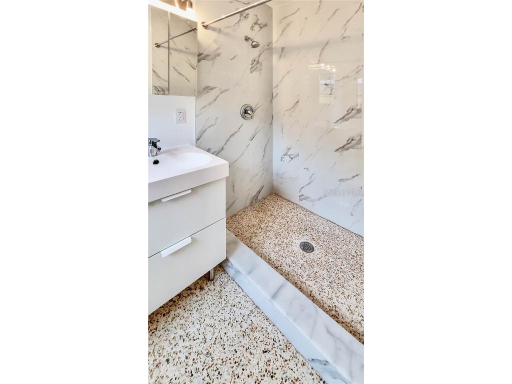 3266 Jolson Drive #A Sarasota FL 34237 - LIDO BEACH & SIESTA KEY BEACH A4658182 image11