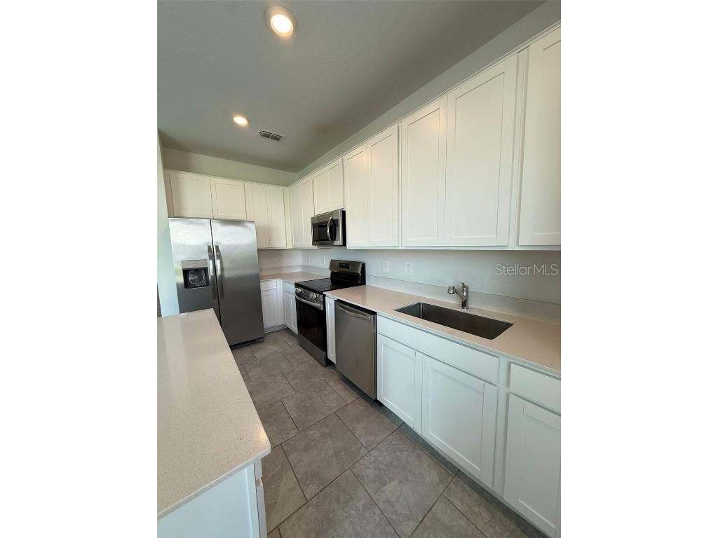 3266 Laurent Loop Davenport FL 33837 S5135081 image7