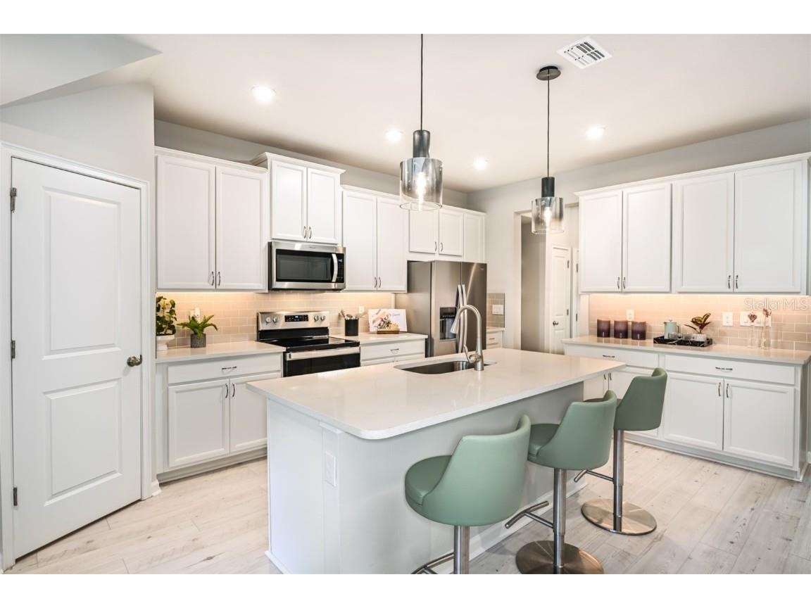 3266 Timber Crossing Avenue Brandon FL 33511 TB8453356 image5