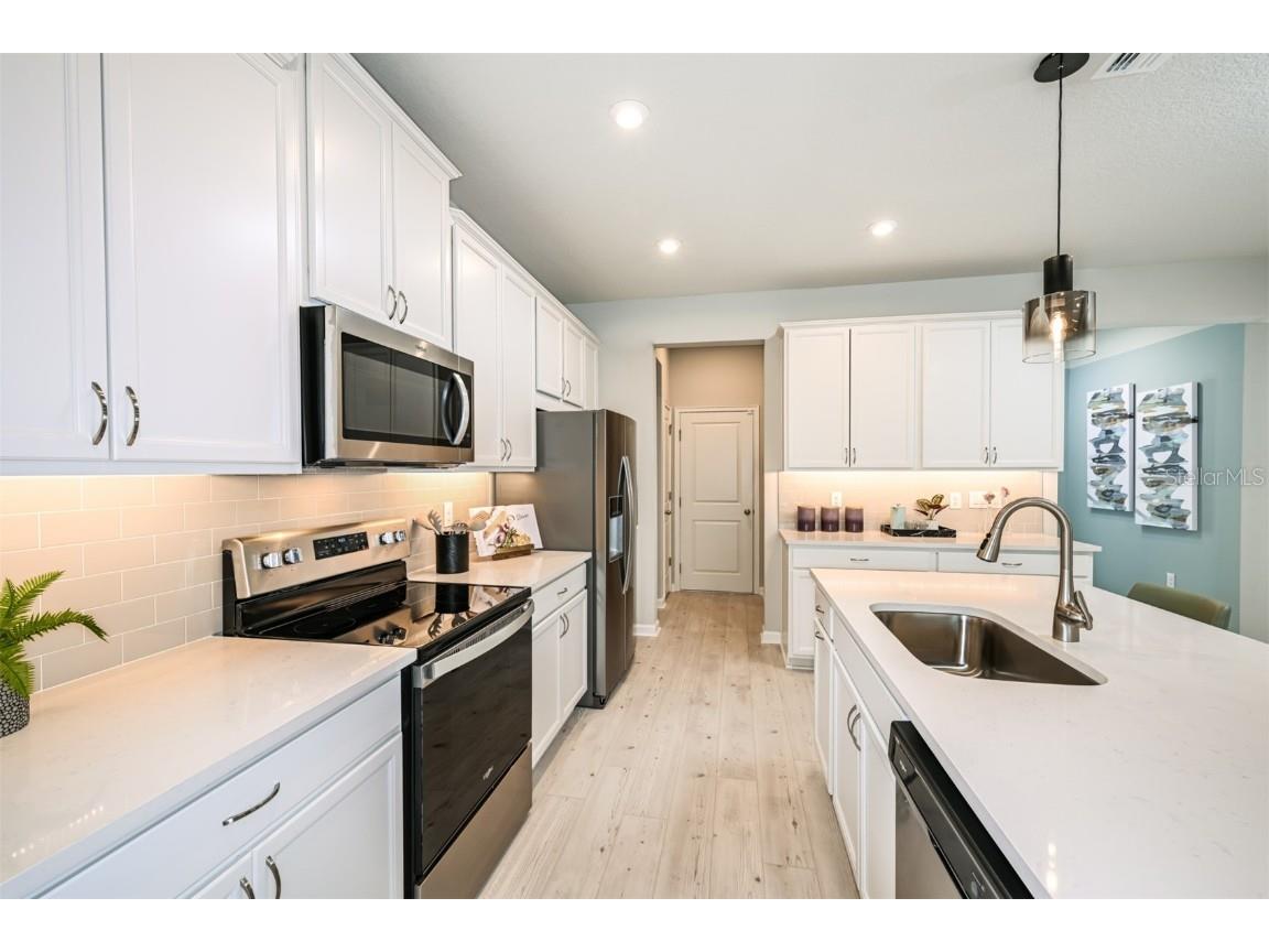 3266 Timber Crossing Avenue Brandon FL 33511 TB8453356 image6