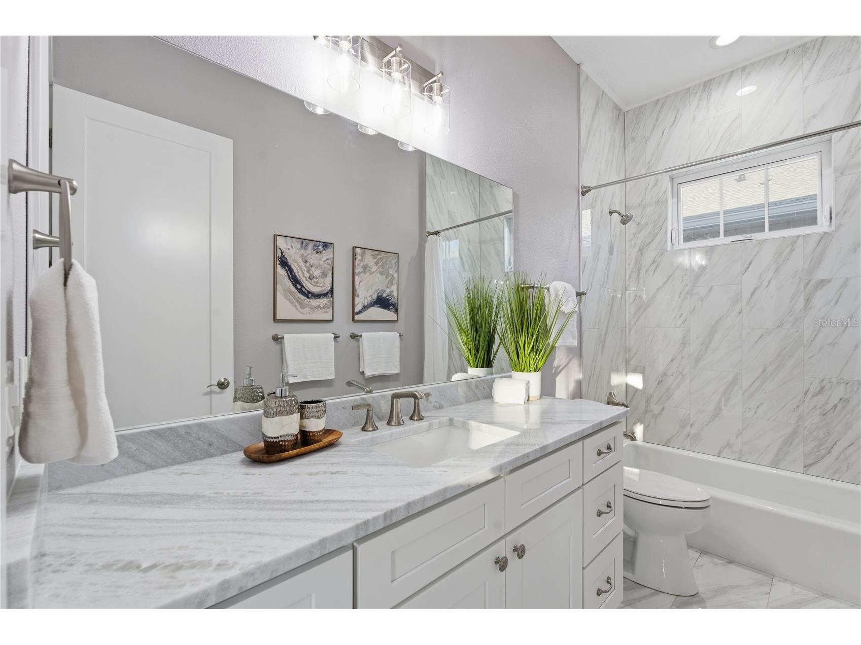 3267 Emerson Avenue S Saint Petersburg FL 33712 TB8477535 image11