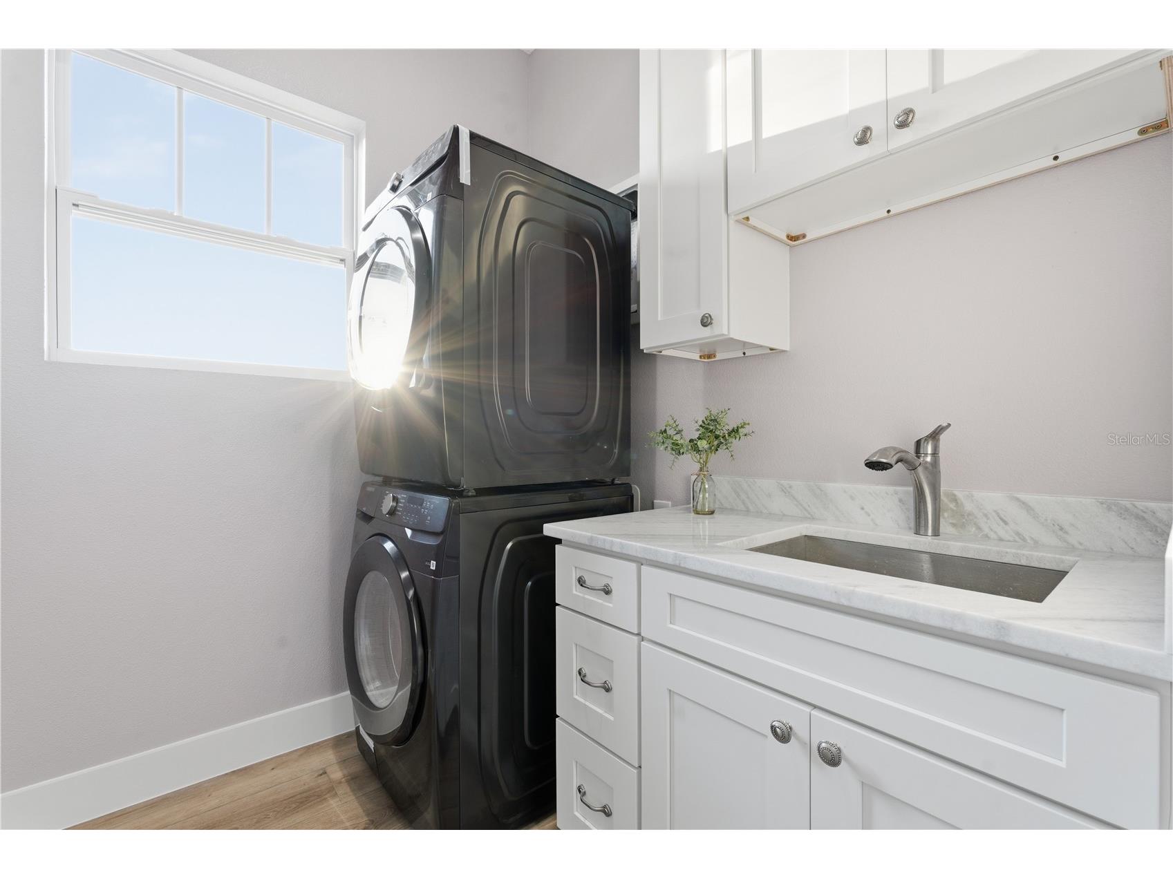 3267 Emerson Avenue S Saint Petersburg FL 33712 TB8477535 image13