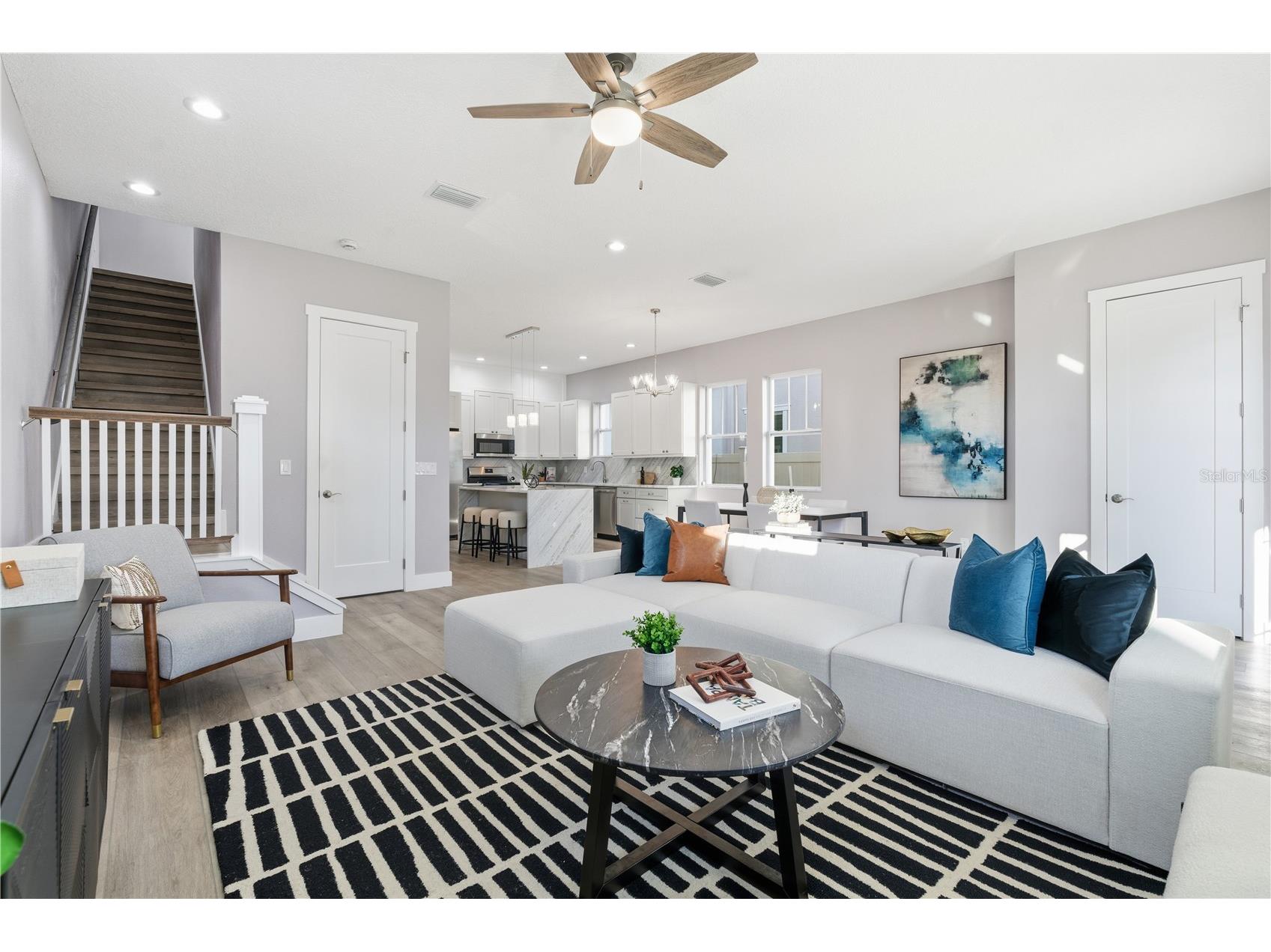3267 Emerson Avenue S Saint Petersburg FL 33712 TB8477535 image2
