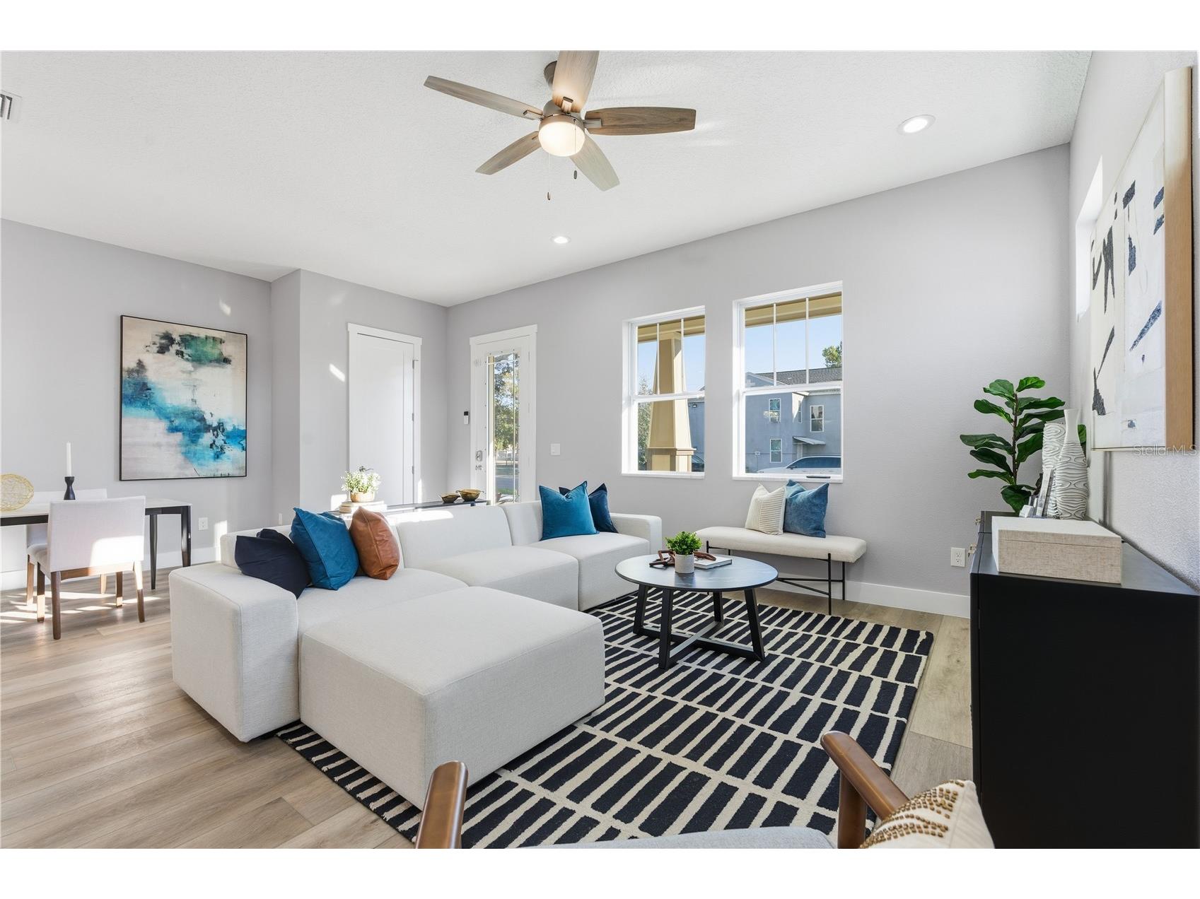 3267 Emerson Avenue S Saint Petersburg FL 33712 TB8477535 image3