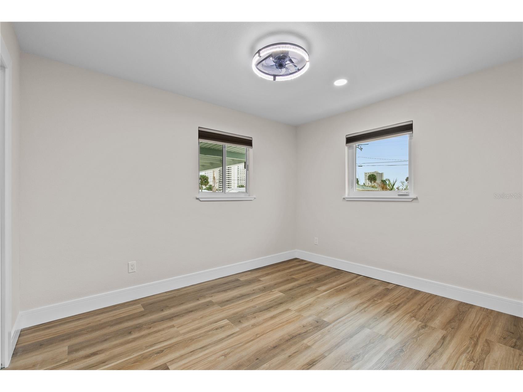 3267 S Peninsula Drive Daytona Beach FL 32118 O6384034 image20