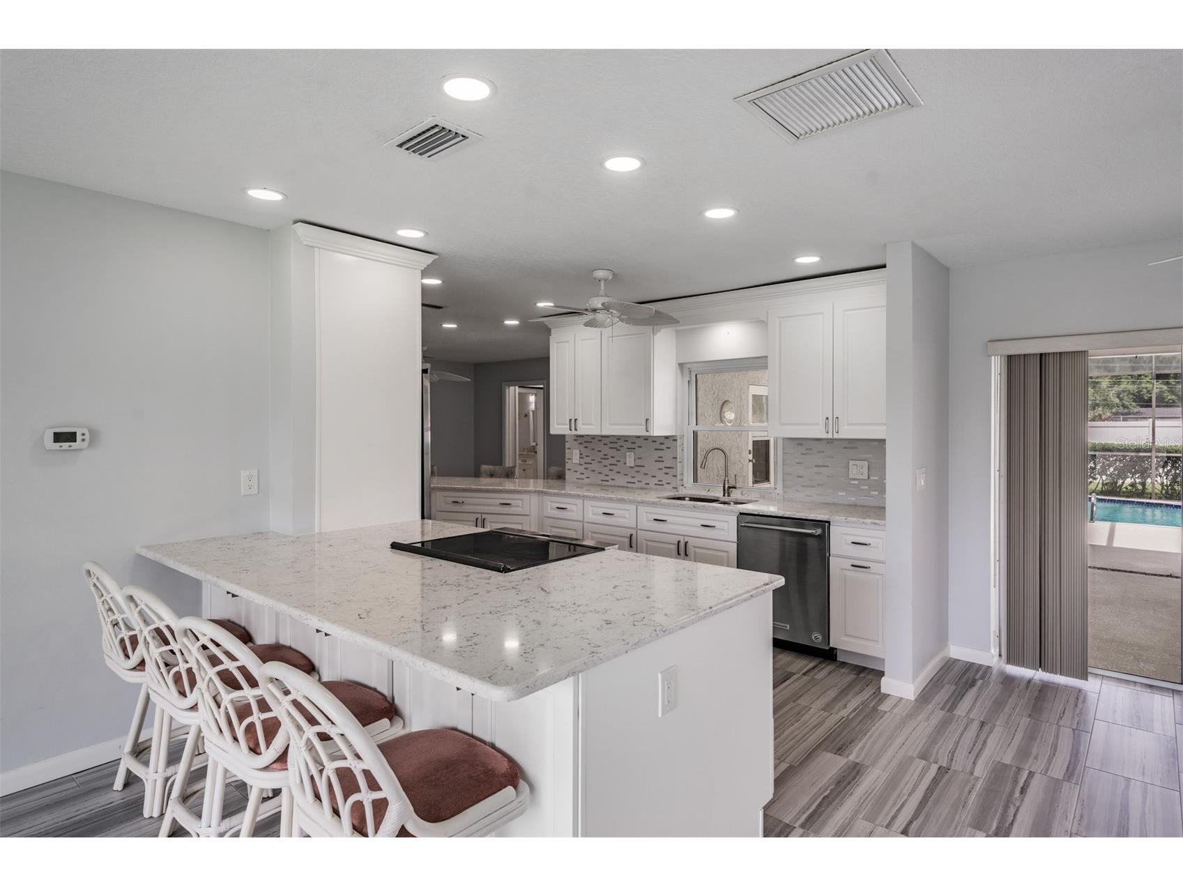 3267 Springwood Drive Clearwater FL 33761 TB8494407 image13