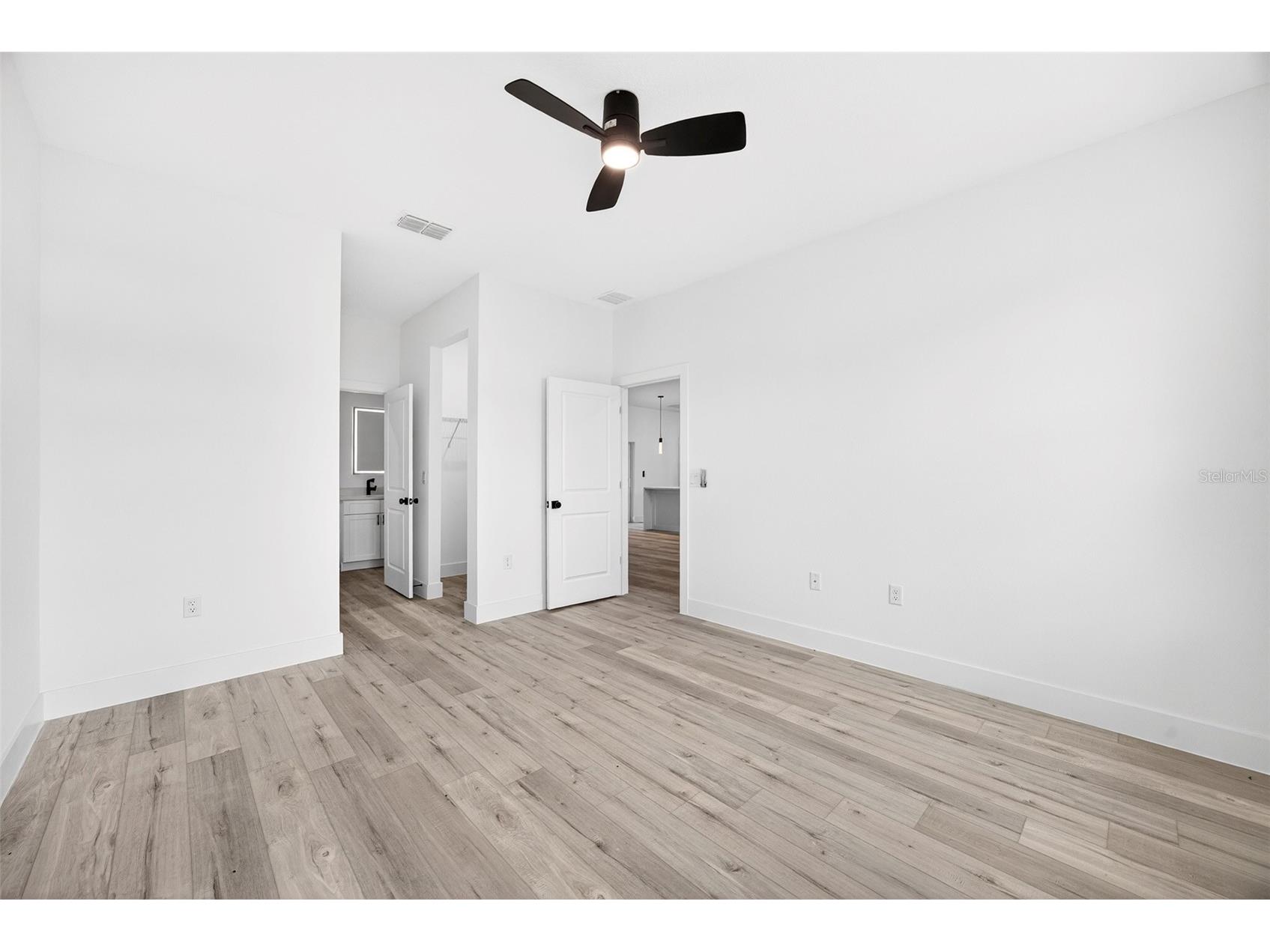 3268 Tishman Avenue North Port FL 34286 C7525463 image13