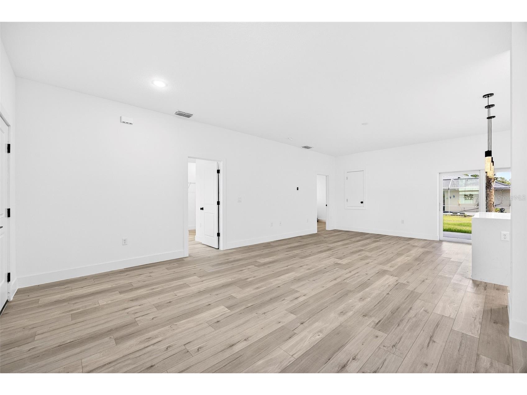 3268 Tishman Avenue North Port FL 34286 C7525463 image4
