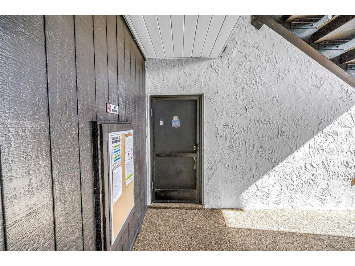 3269 Beneva Road #102 Sarasota FL 34232 A4675391 image3