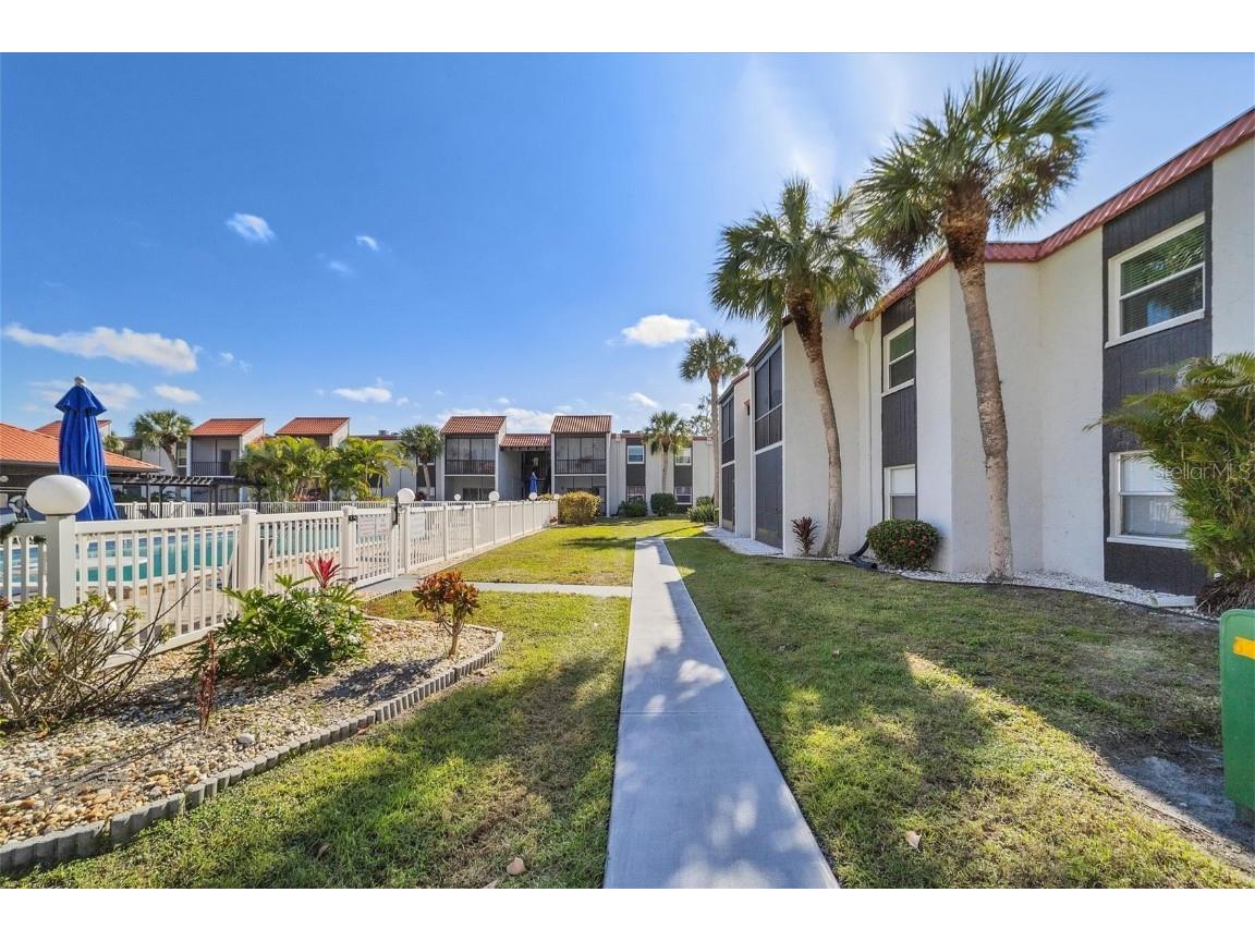 3269 Beneva Road #203 Sarasota FL 34232 A4652265 image9